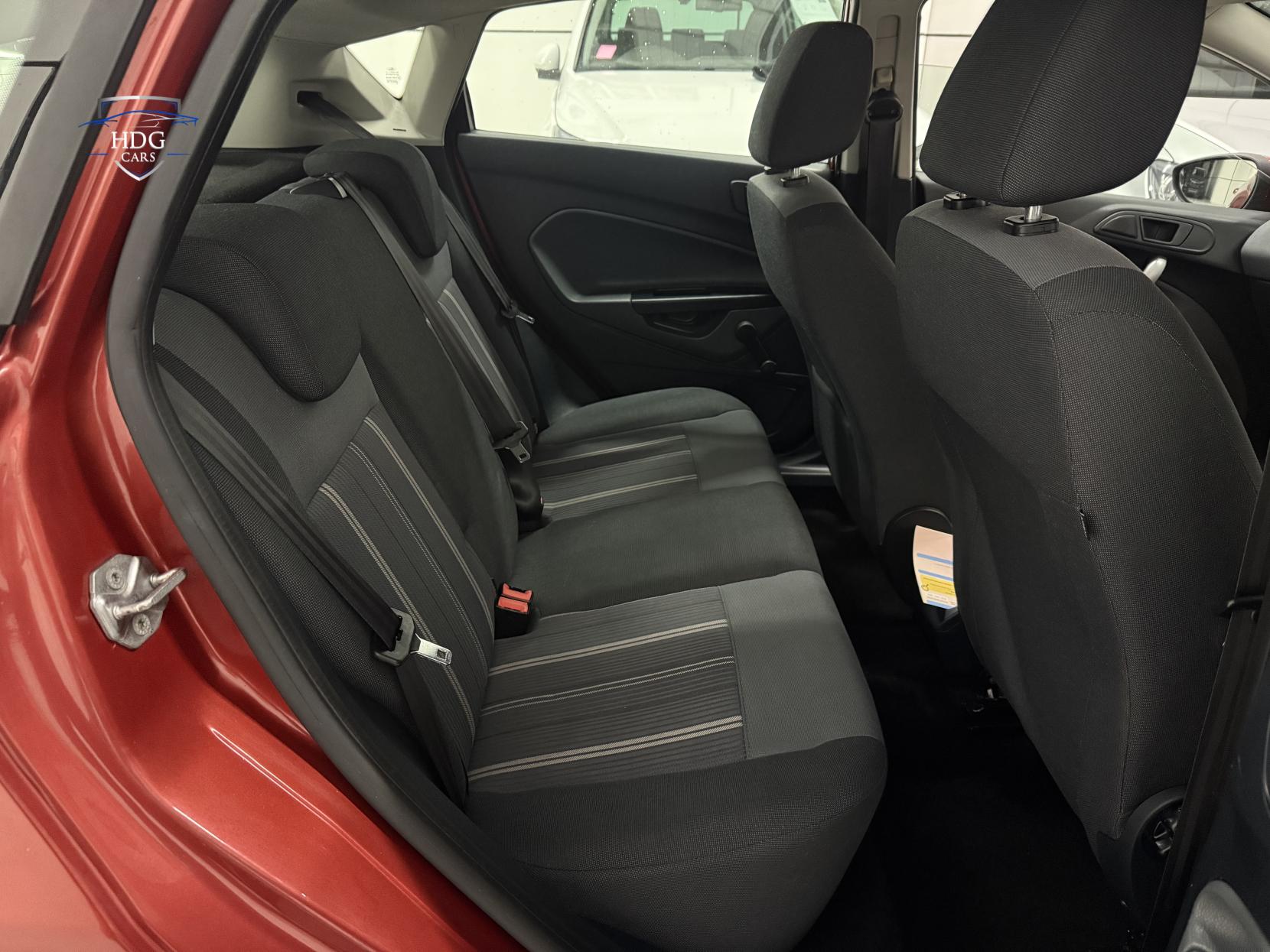 Ford Fiesta 1.4 TDCi Style Hatchback 5dr Diesel Manual (110 g/km, 67 bhp)