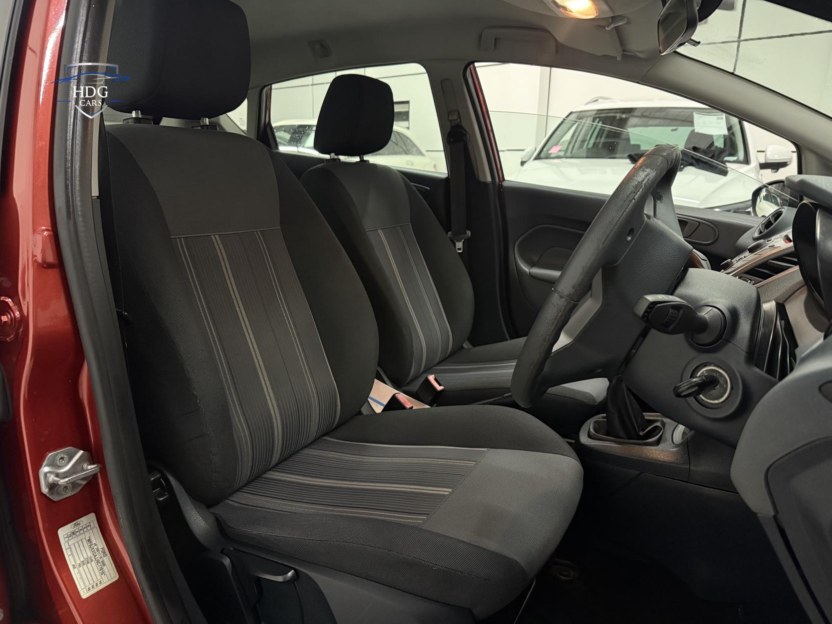 Ford Fiesta 1.4 TDCi Style Hatchback 5dr Diesel Manual (110 g/km, 67 bhp)