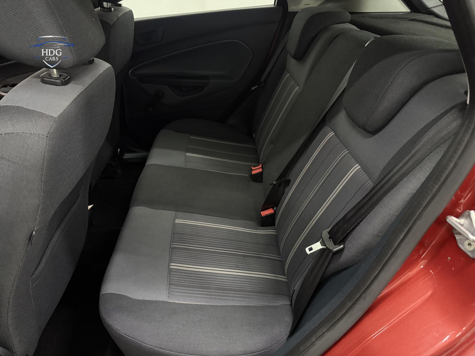 Ford Fiesta 1.4 TDCi Style Hatchback 5dr Diesel Manual (110 g/km, 67 bhp)