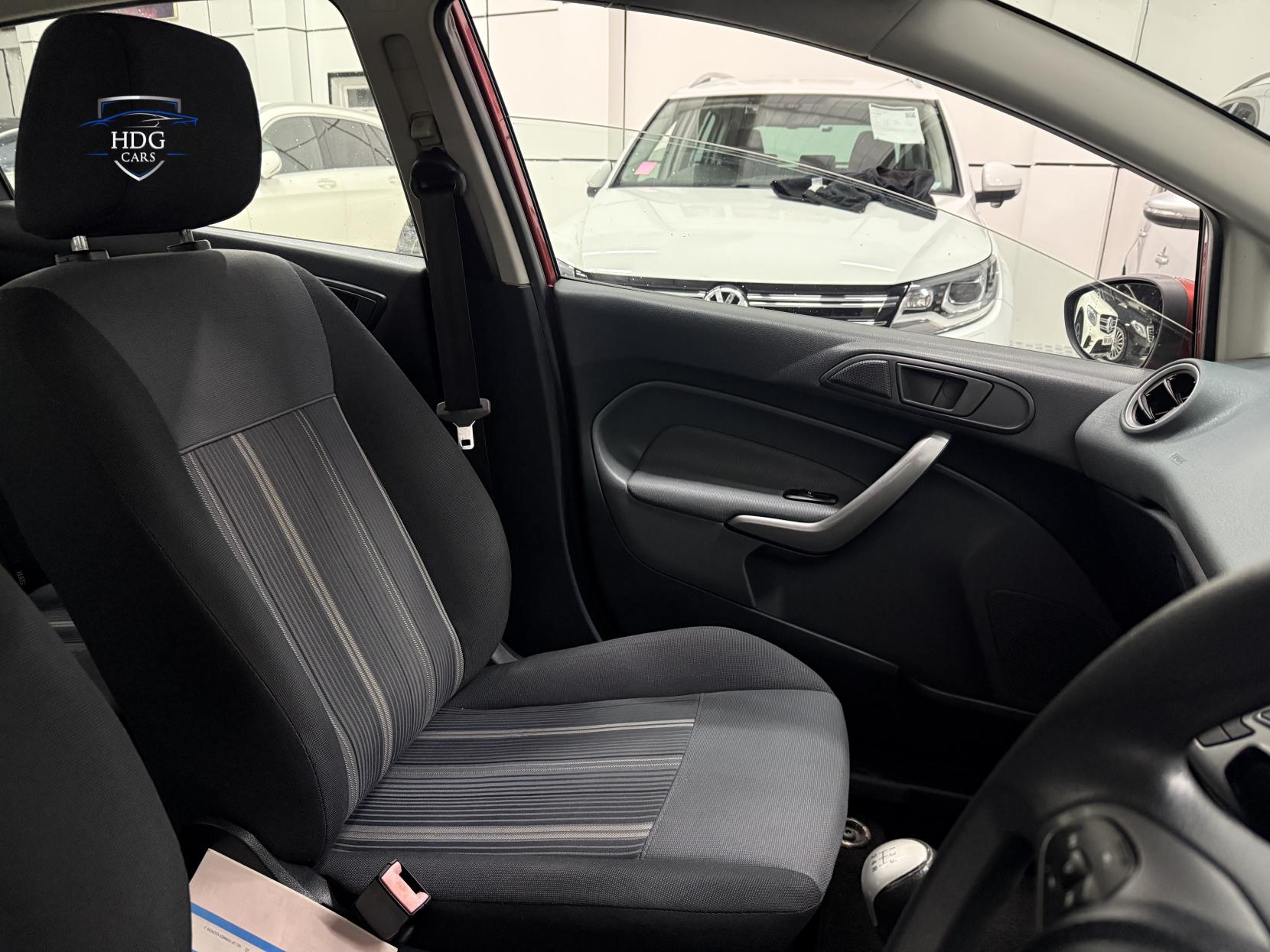 Ford Fiesta 1.4 TDCi Style Hatchback 5dr Diesel Manual (110 g/km, 67 bhp)