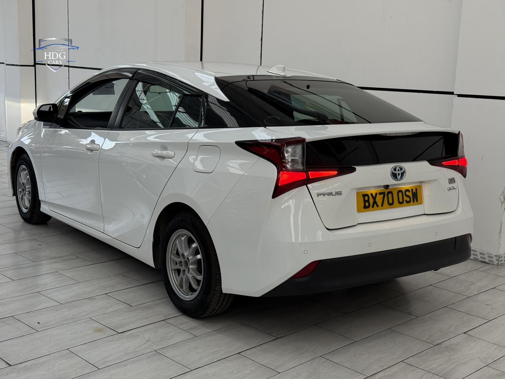 Toyota Prius 1.8 VVT-h Excel Hatchback 5dr Petrol Hybrid CVT Euro 6 (s/s) (122 ps)