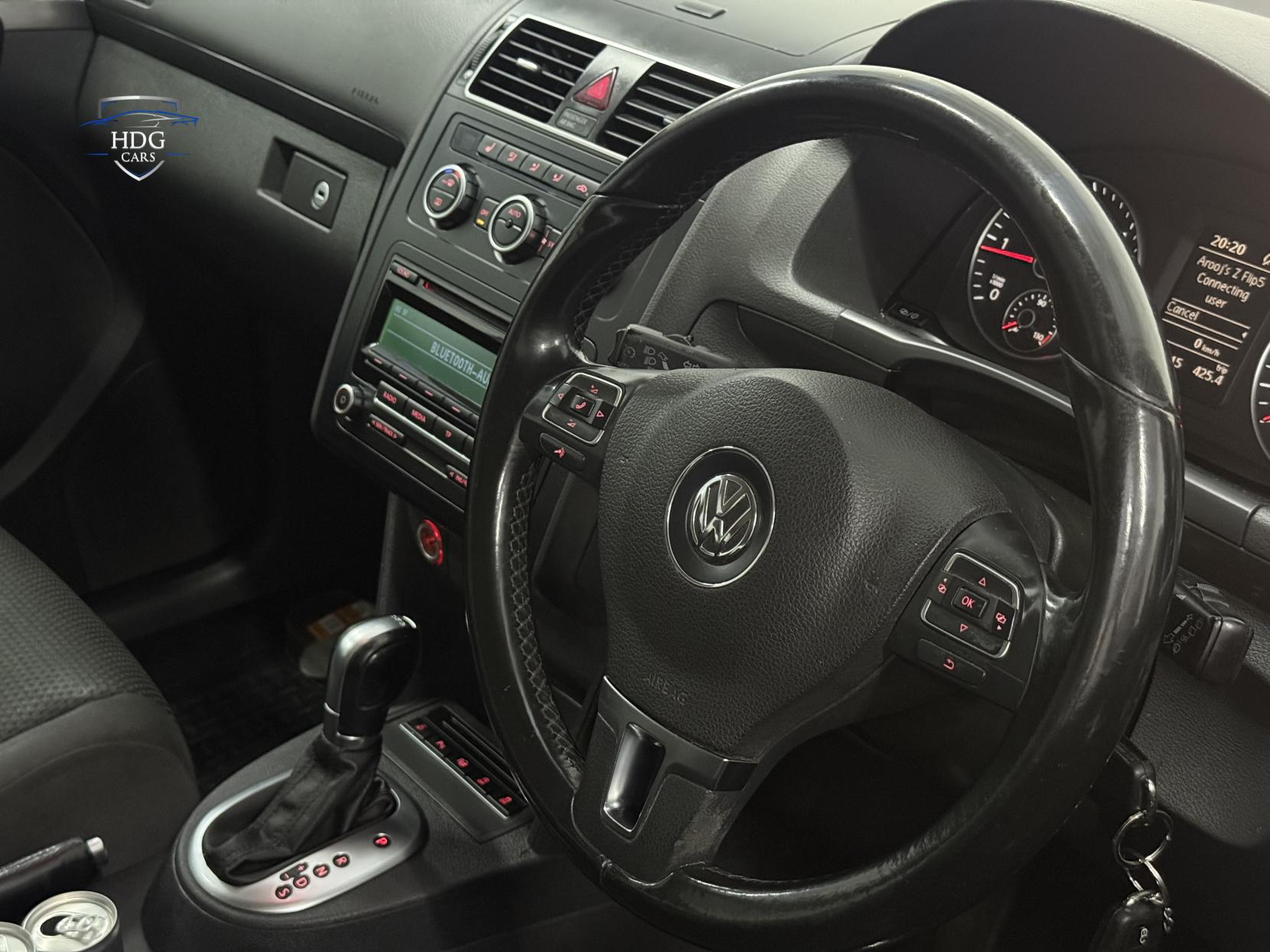 Volkswagen Touran 2.0 TDI BlueMotion Tech SE MPV 5dr Diesel DSG Euro 5 (s/s) (140 ps)
