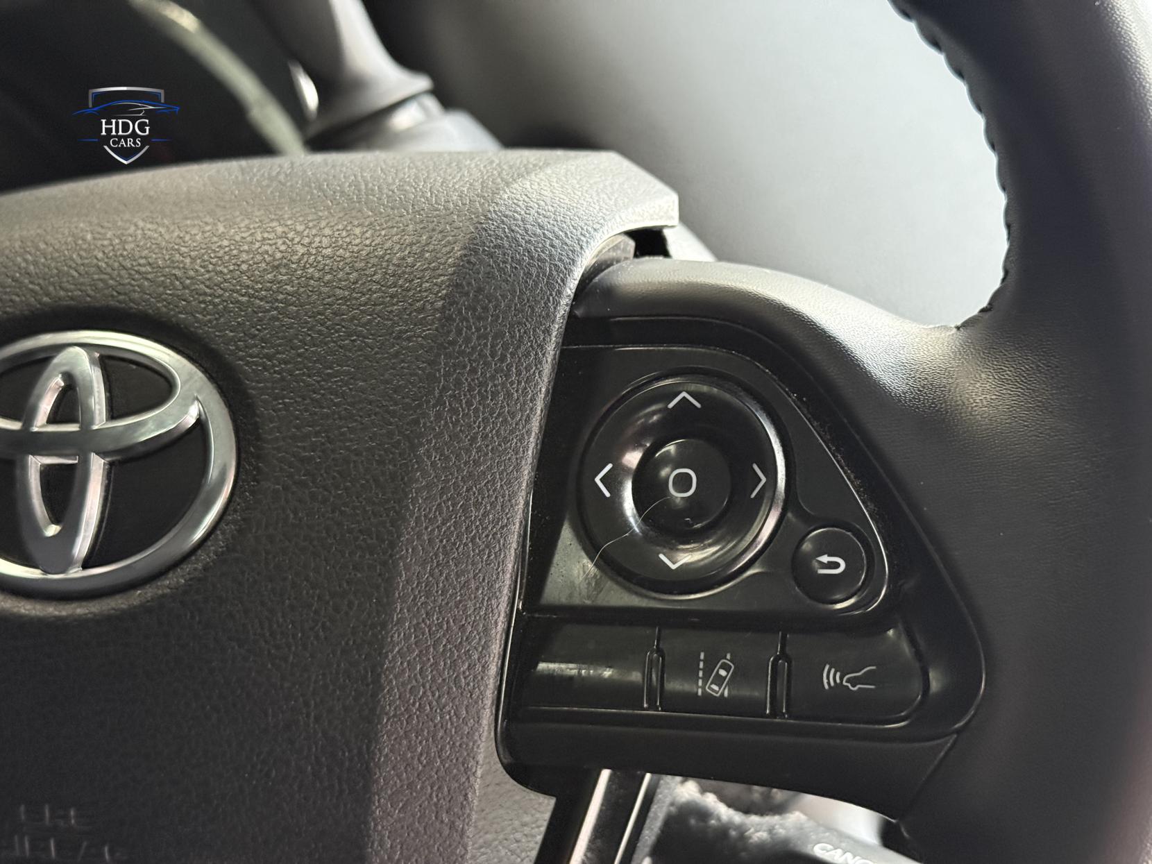 Toyota Prius 1.8 VVT-h Excel Hatchback 5dr Petrol Hybrid CVT Euro 6 (s/s) (15in Alloy) (122 ps)