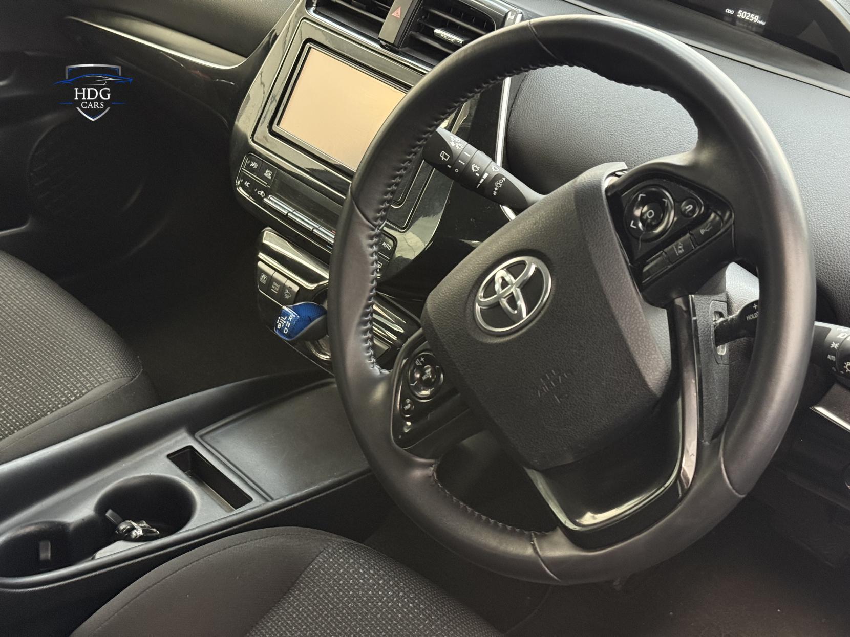 Toyota Prius 1.8 VVT-h Excel Hatchback 5dr Petrol Hybrid CVT Euro 6 (s/s) (15in Alloy) (122 ps)