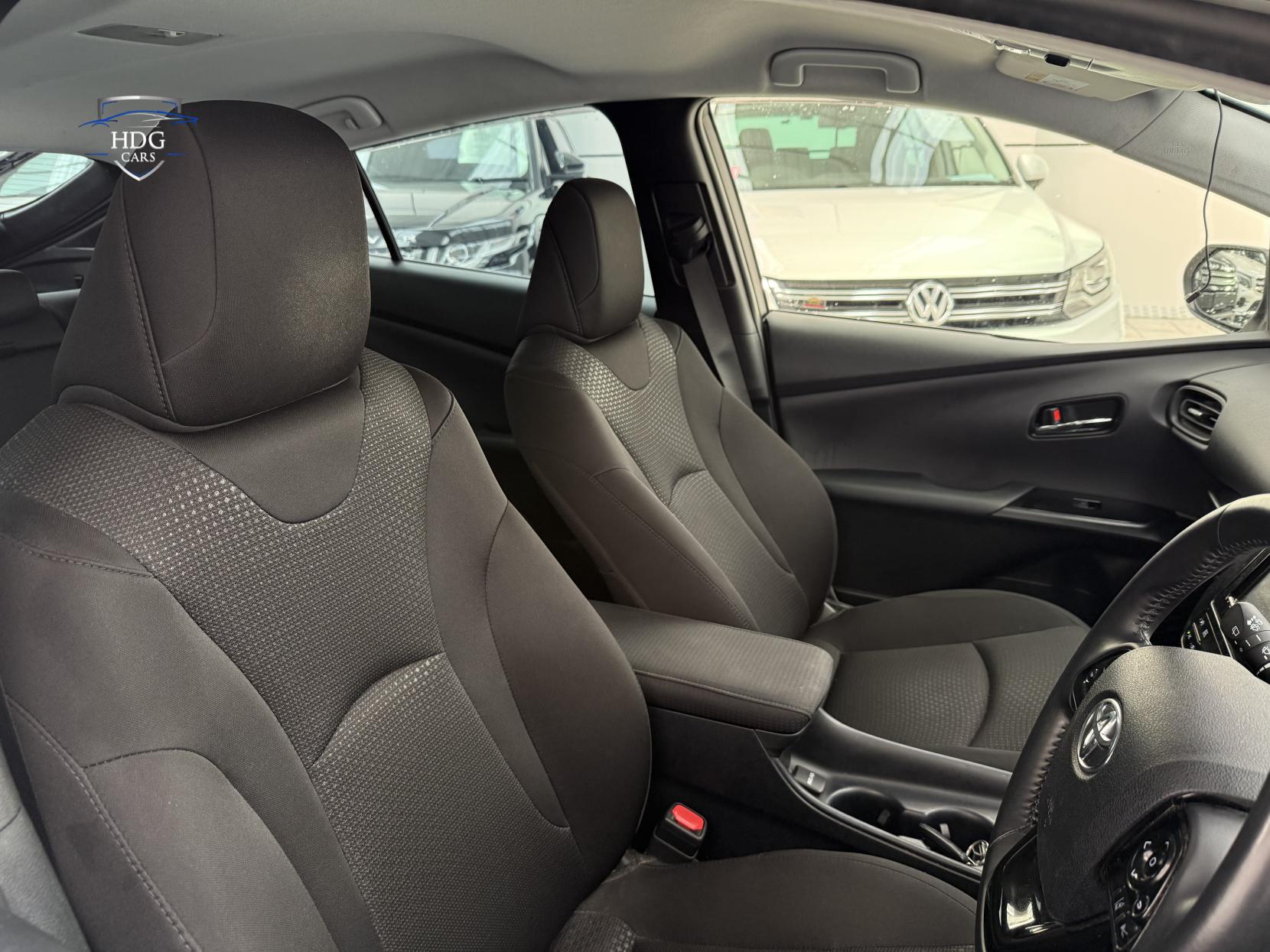 Toyota Prius 1.8 VVT-h Excel Hatchback 5dr Petrol Hybrid CVT Euro 6 (s/s) (122 ps)