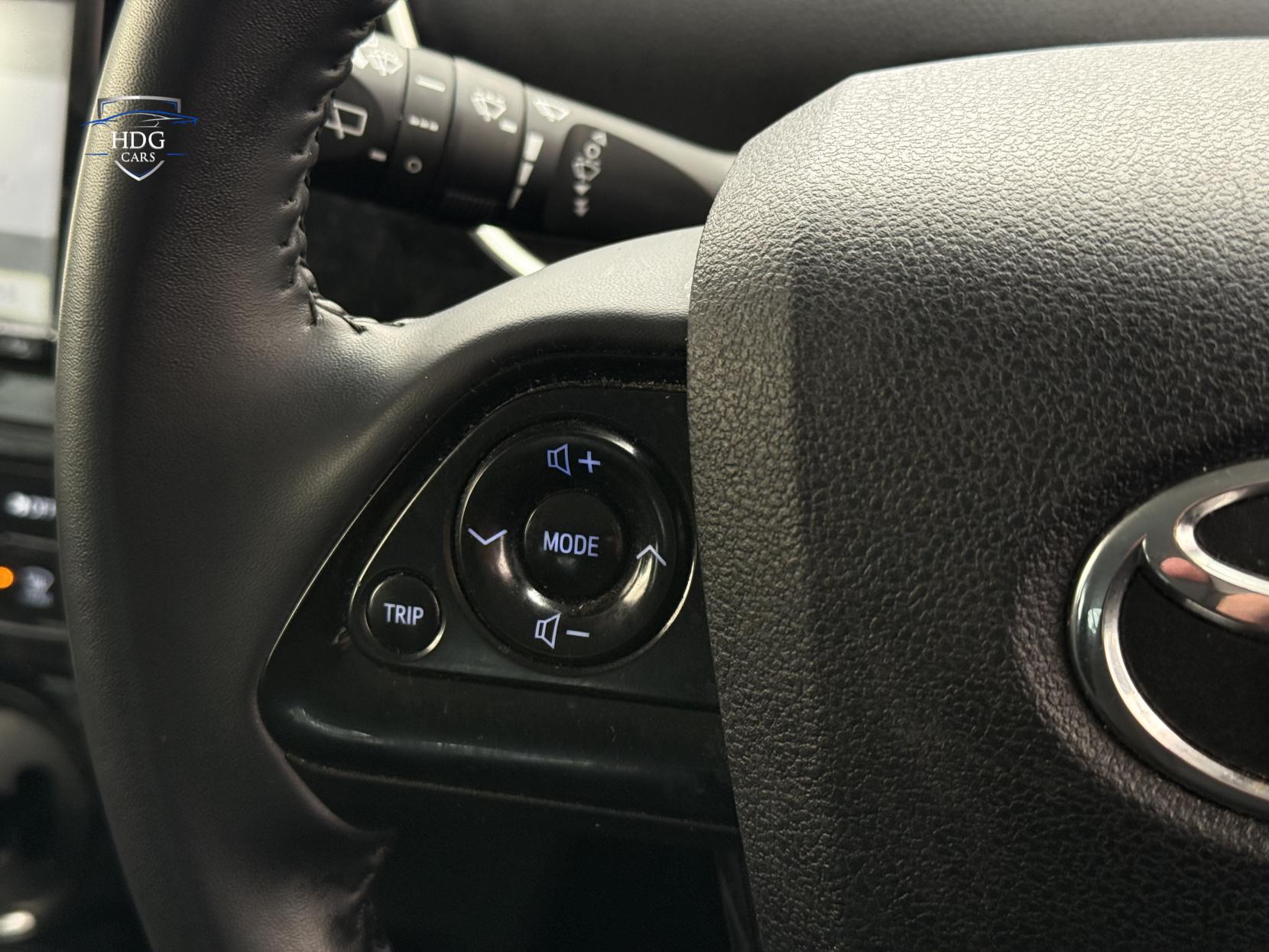 Toyota Prius 1.8 VVT-h Excel Hatchback 5dr Petrol Hybrid CVT Euro 6 (s/s) (122 ps)