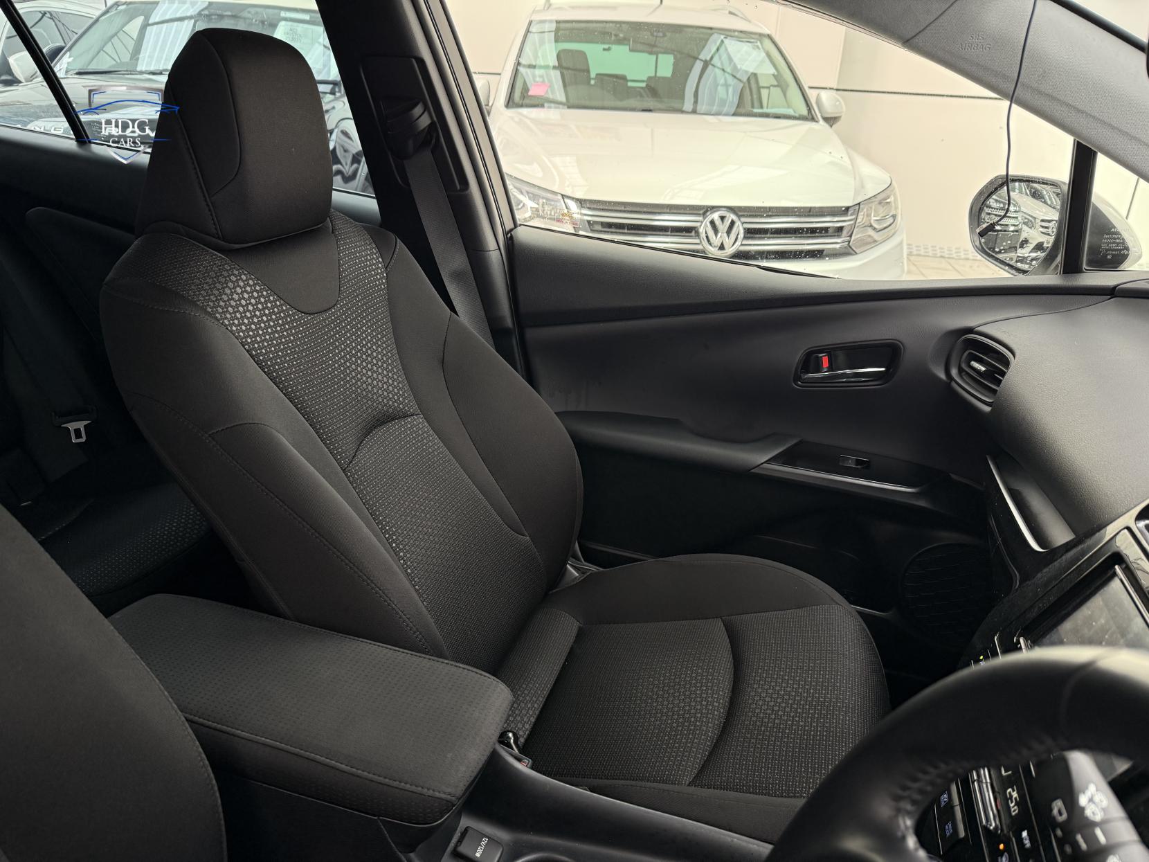 Toyota Prius 1.8 VVT-h Excel Hatchback 5dr Petrol Hybrid CVT Euro 6 (s/s) (122 ps)