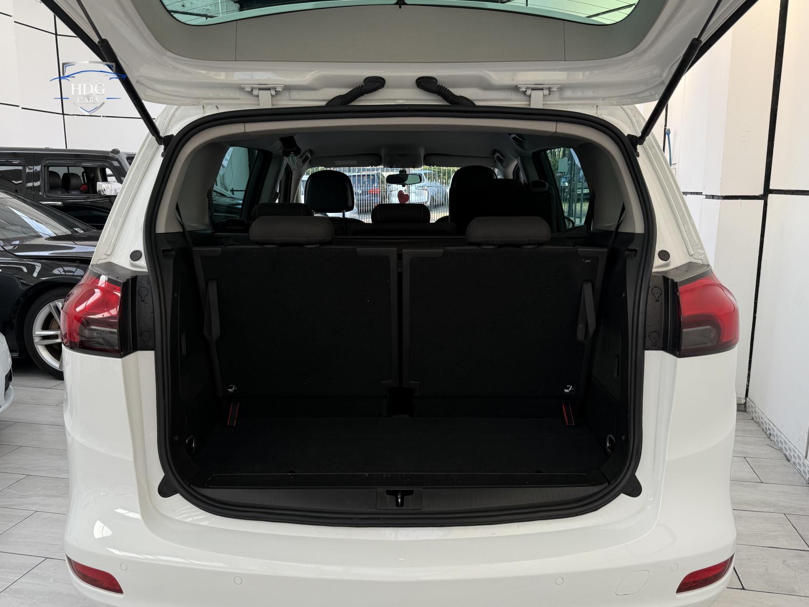 Vauxhall Zafira Tourer 1.4i Turbo SRi MPV 5dr Petrol Manual Euro 6 (140 ps)