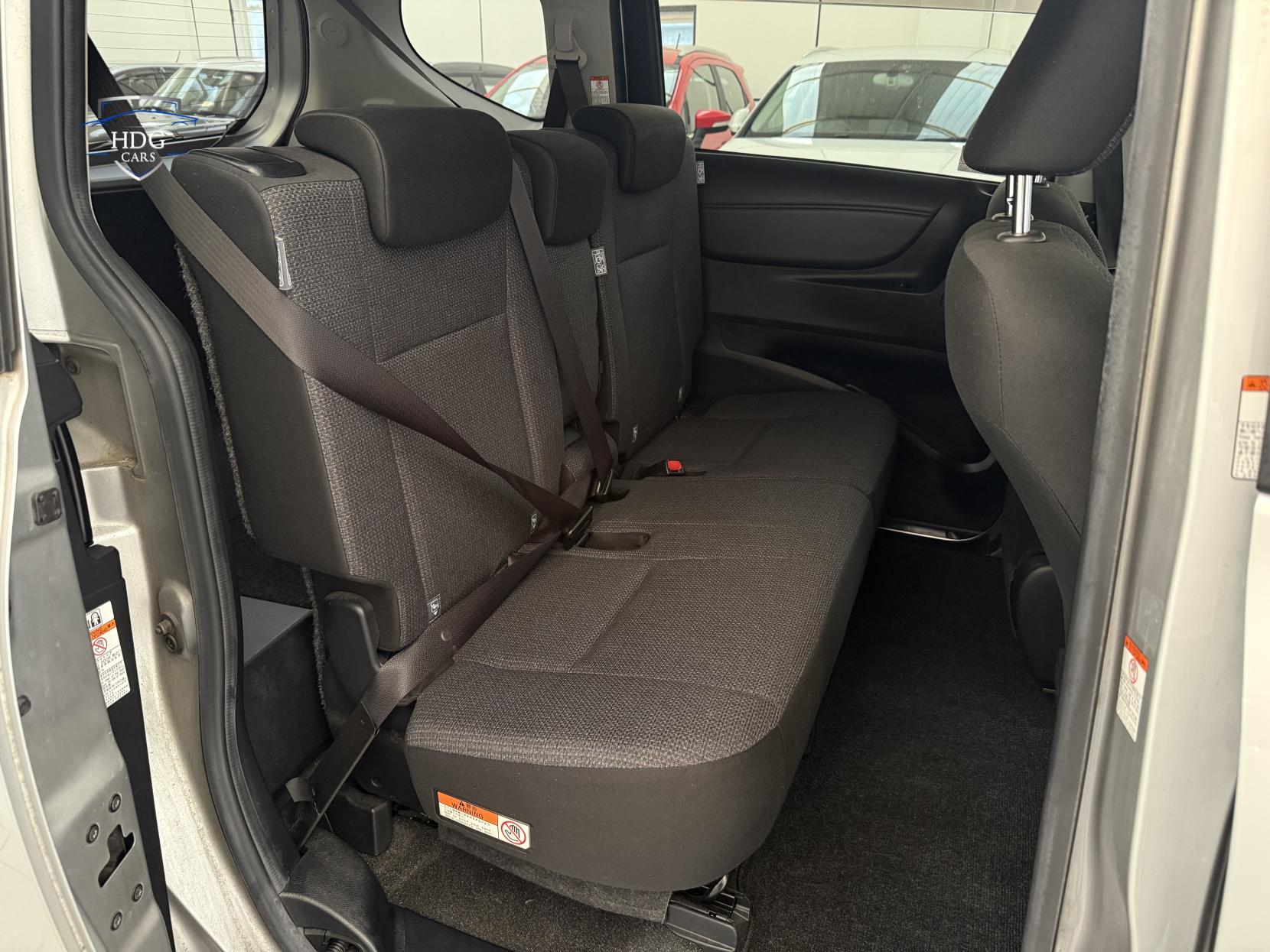 Toyota Sienta 1.5 HYBRID X 2019 IMPORT