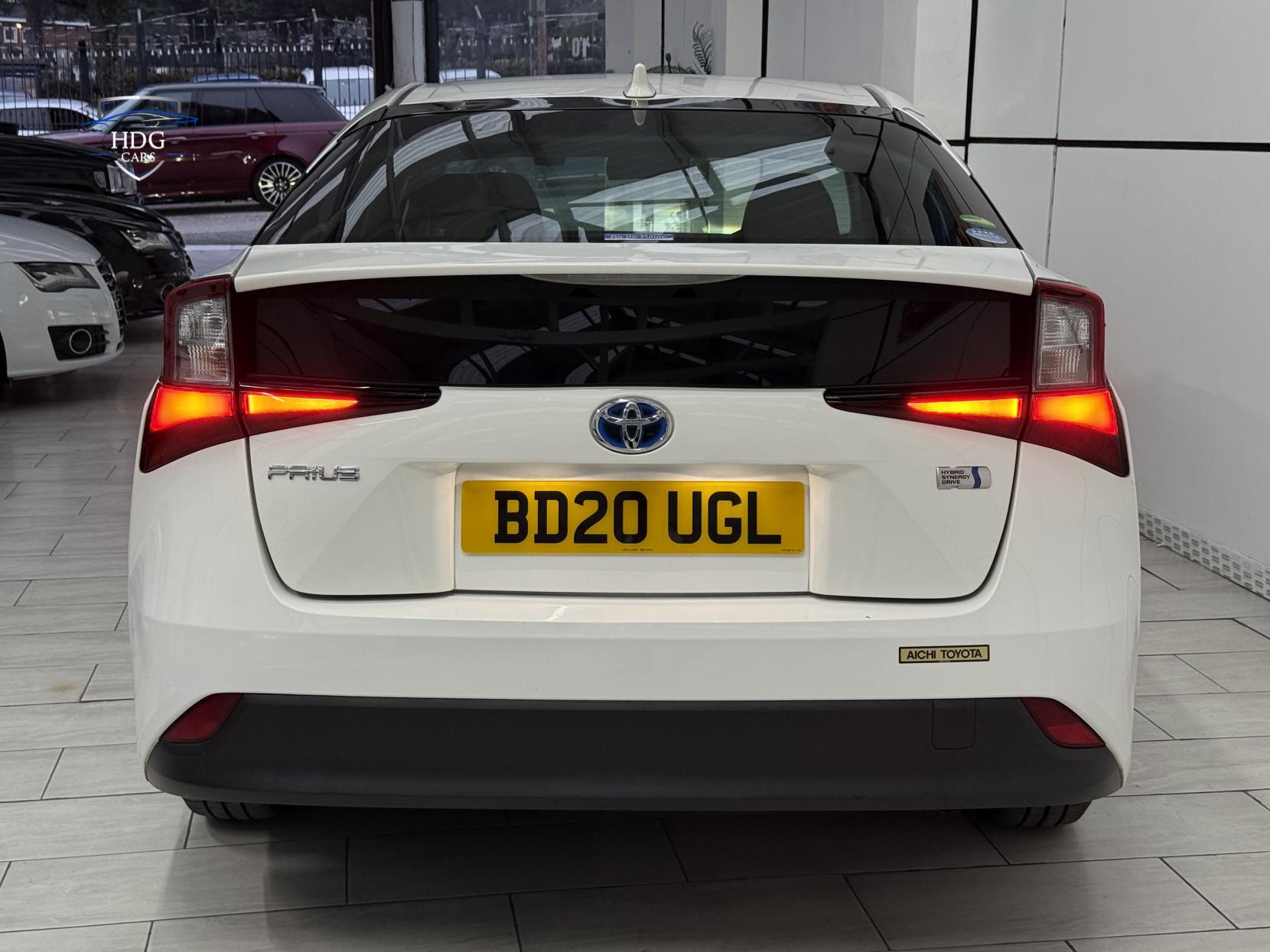 Toyota Prius 1.8 VVT-h Excel Hatchback 5dr Petrol Hybrid CVT Euro 6 (s/s) (15in Alloy) (122 ps)