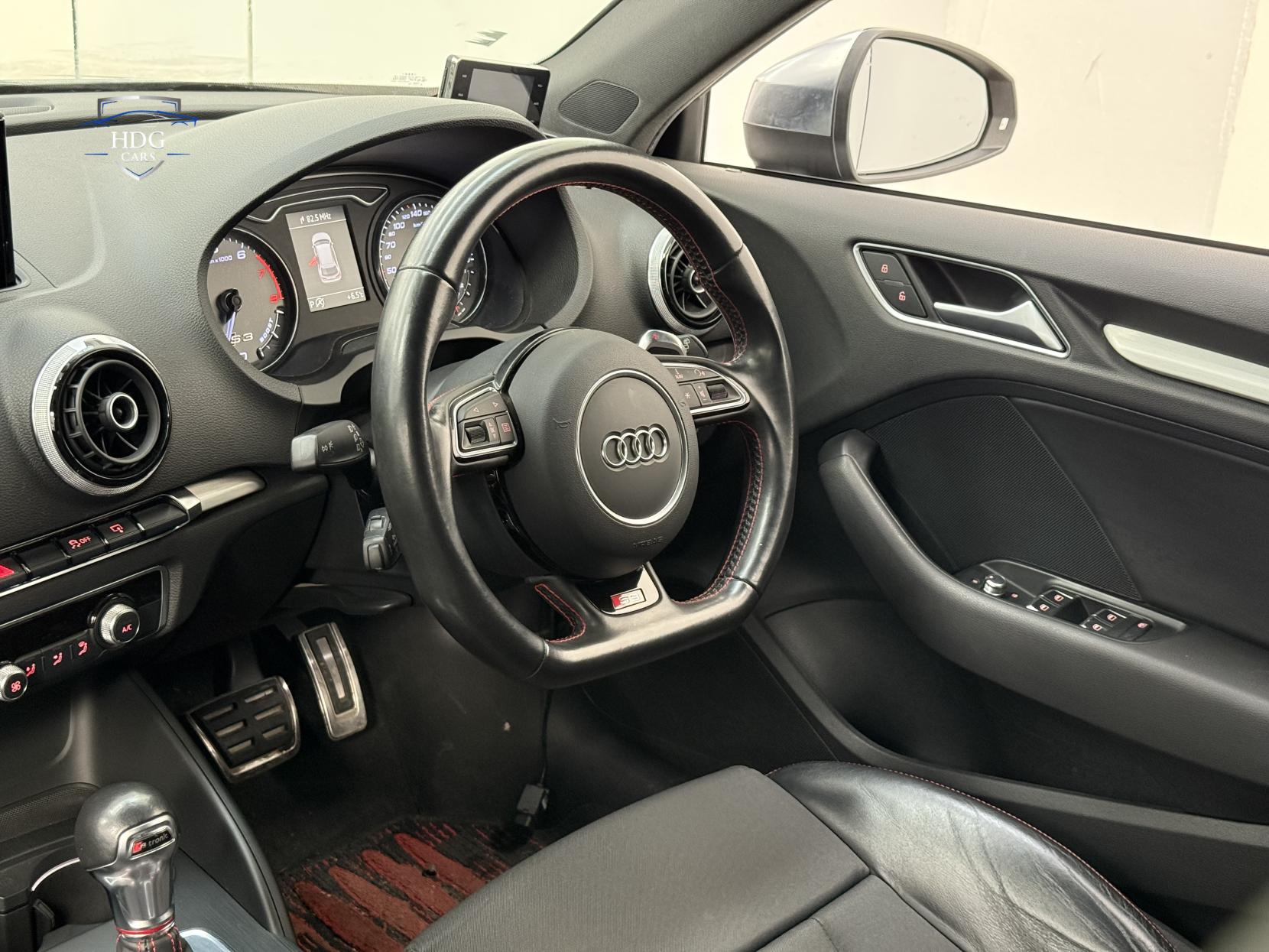 Audi S3 2.0 TFSI Sportback 5dr Petrol S Tronic quattro Euro 6 (s/s) (Nav) (300 ps)