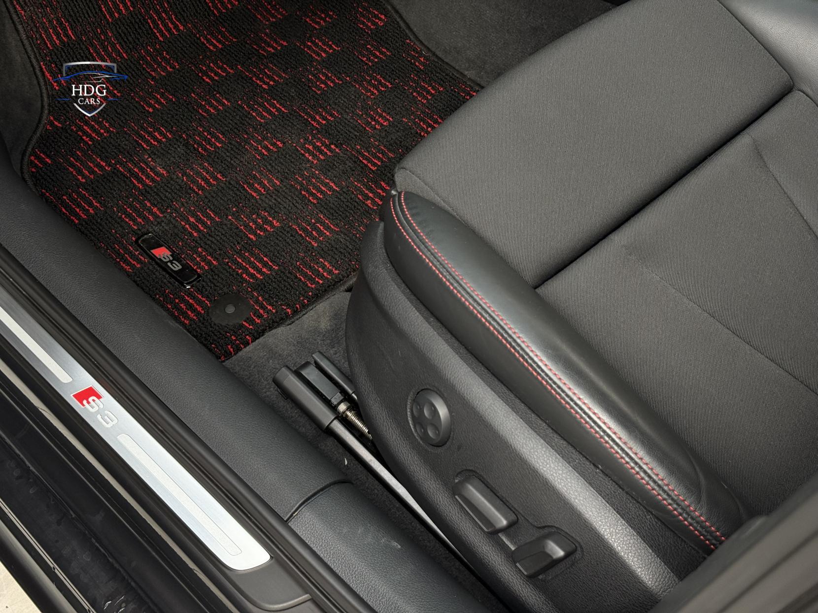 Audi S3 2.0 TFSI Sportback 5dr Petrol S Tronic quattro Euro 6 (s/s) (Nav) (300 ps)