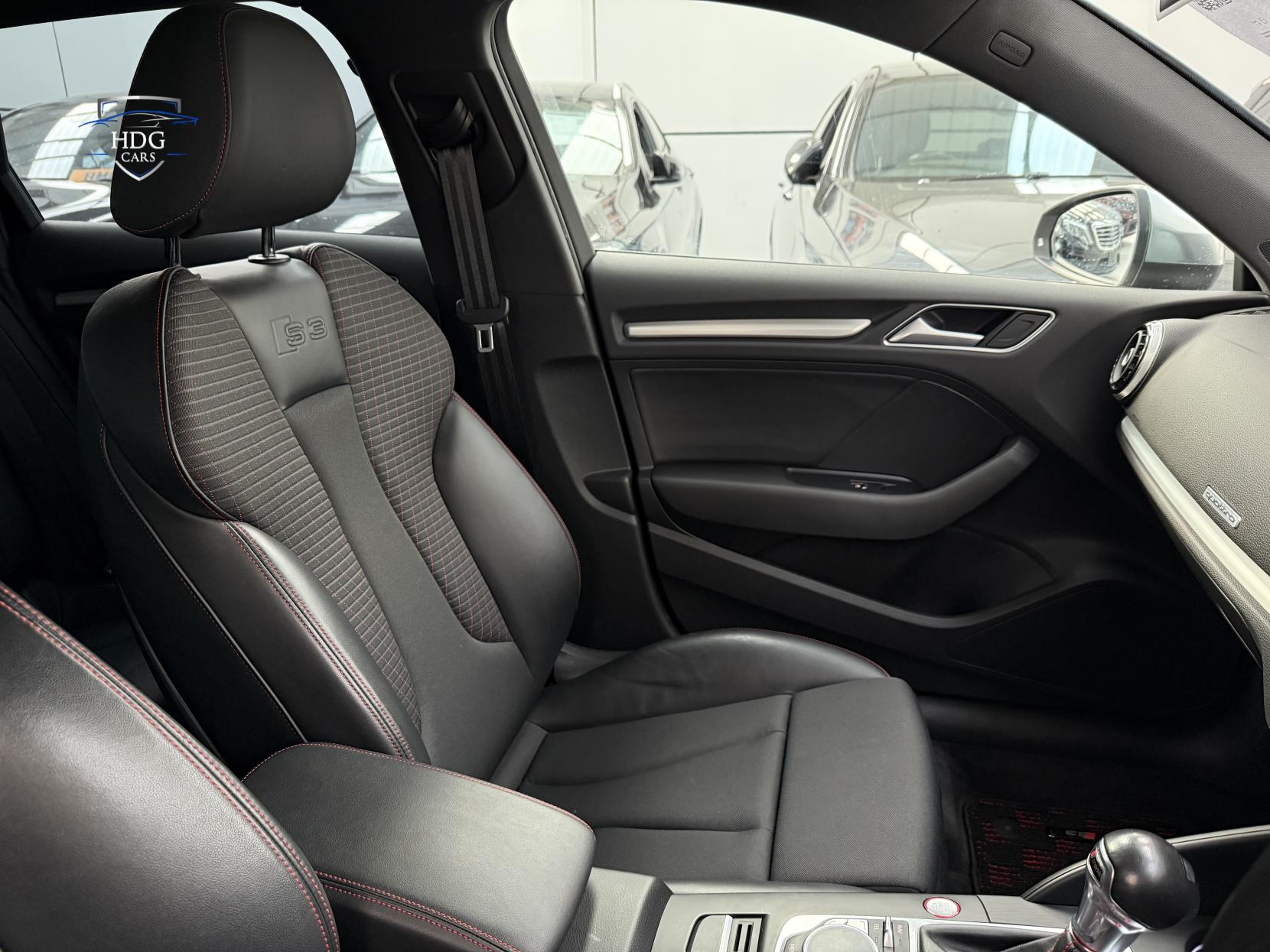 Audi S3 2.0 TFSI Sportback 5dr Petrol S Tronic quattro Euro 6 (s/s) (Nav) (300 ps)