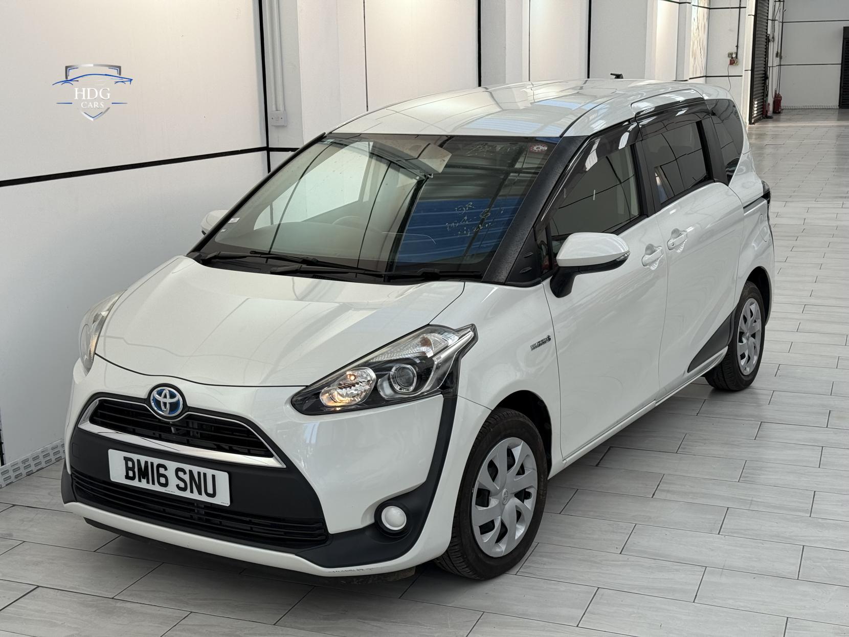Toyota Sienta 1.5 HYBRID X 2017 IMPORT 