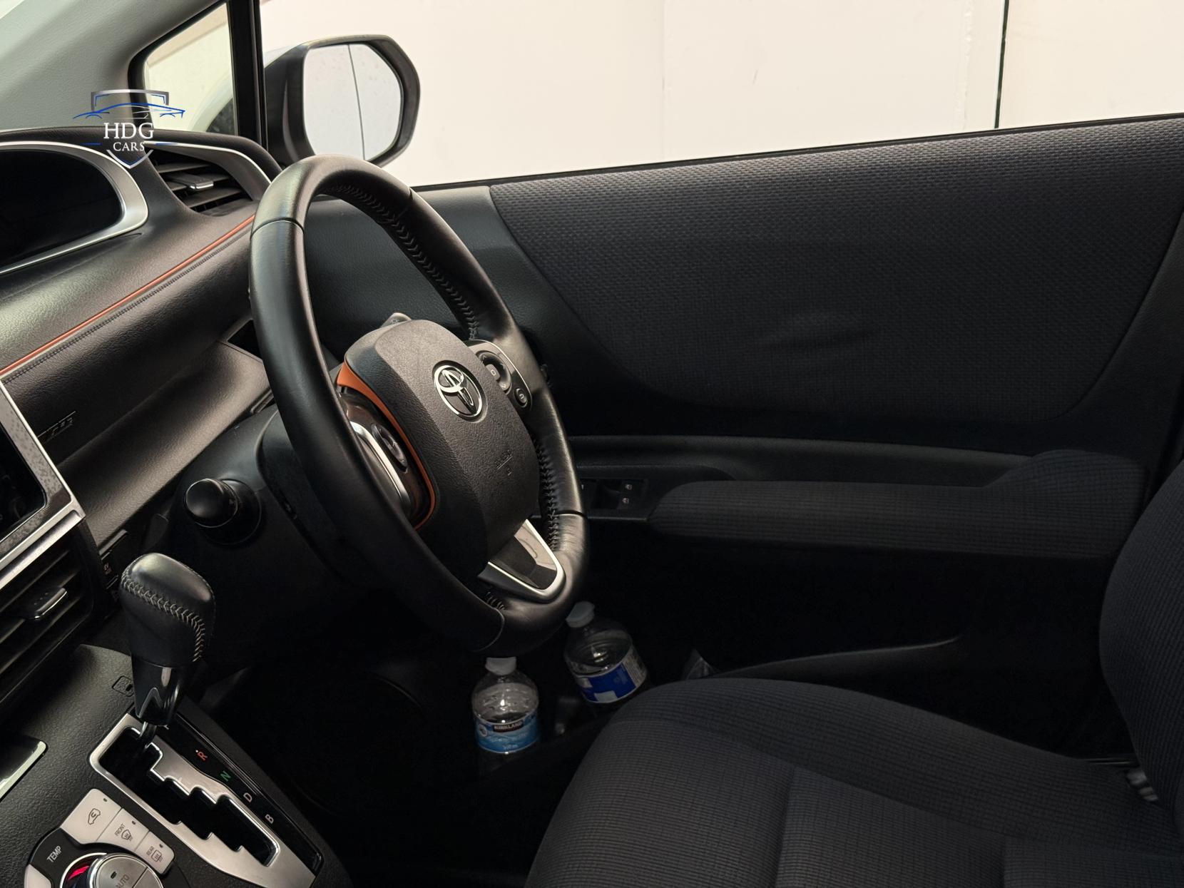 Toyota Sienta 1.5 HYBRID X 2017 IMPORT 