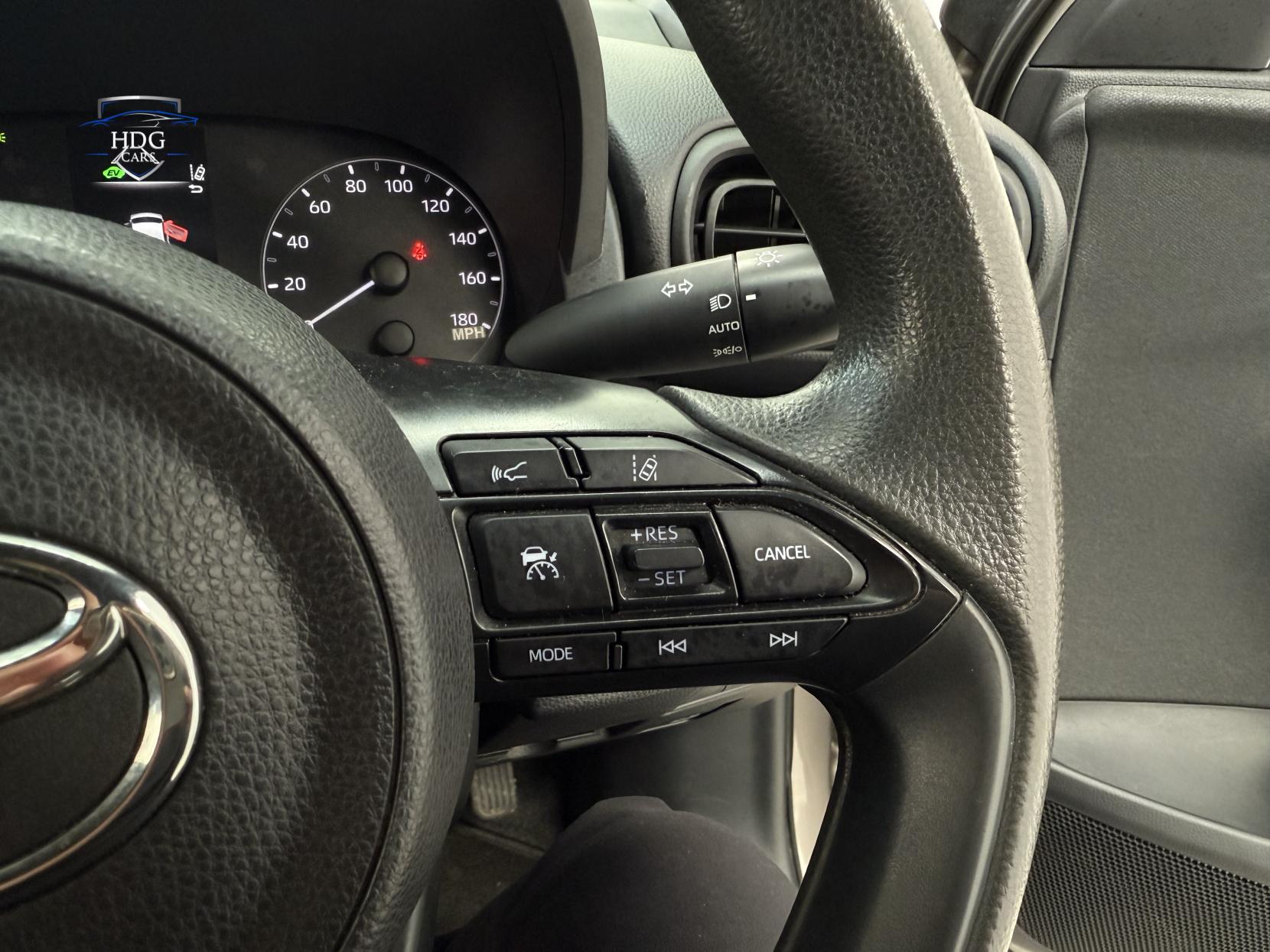 Toyota Yaris 1.5 VVT-h Excel Hatchback 5dr Petrol Hybrid E-CVT Euro 6 (s/s) (116 ps)