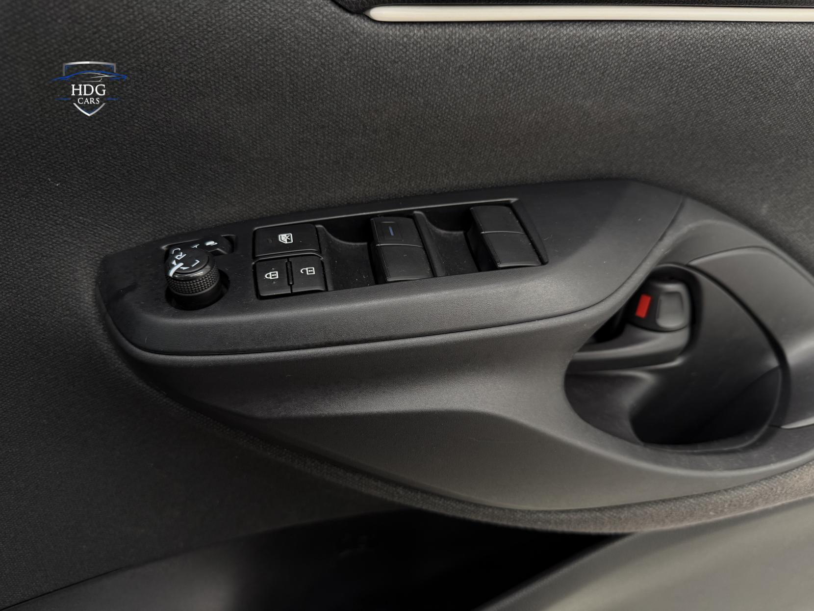 Toyota Yaris 1.5 VVT-h Excel Hatchback 5dr Petrol Hybrid E-CVT Euro 6 (s/s) (116 ps)