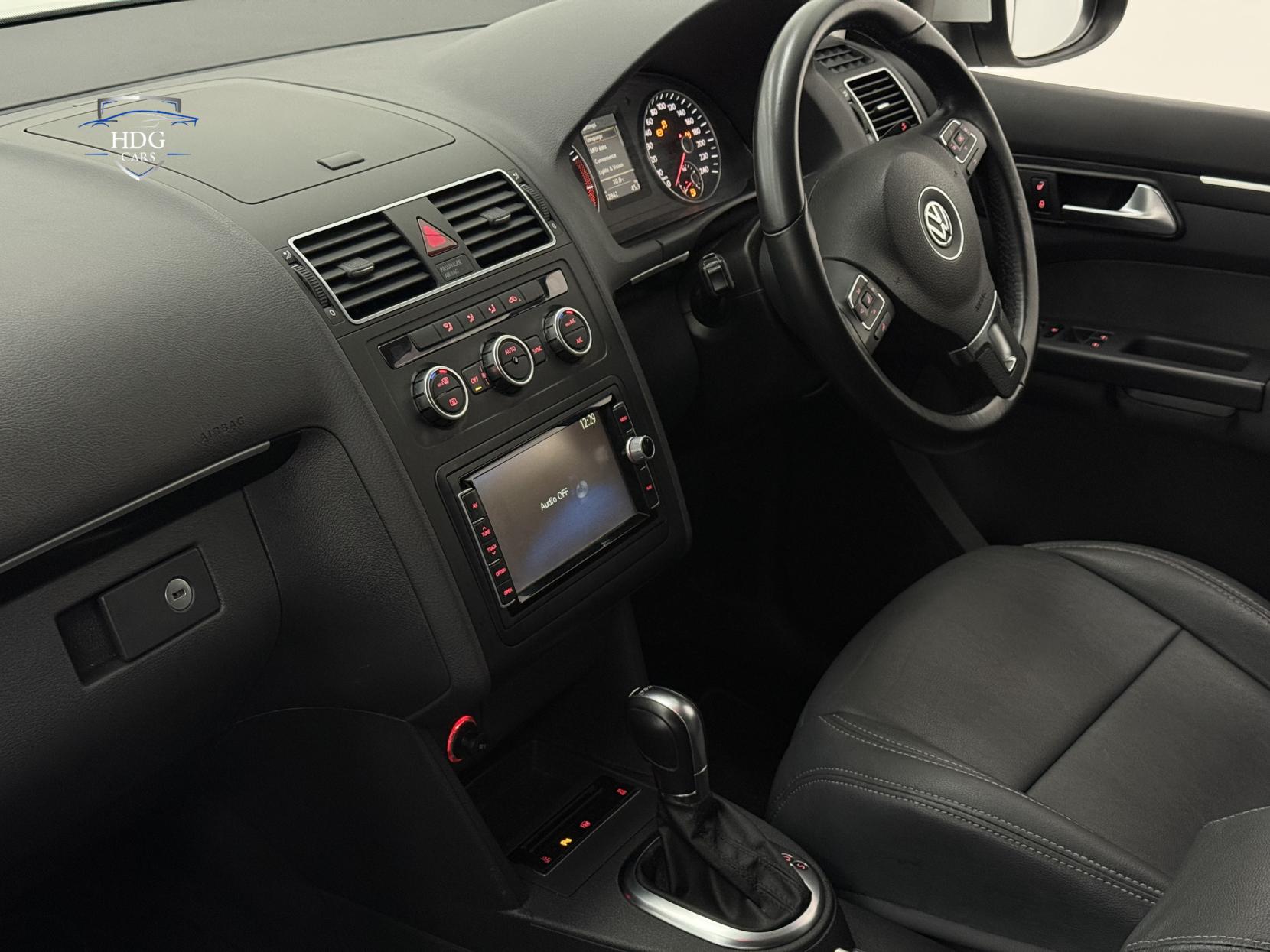 Volkswagen Touran 1.4 TSI SE MPV 5dr Petrol DSG Euro 5 (140 ps)