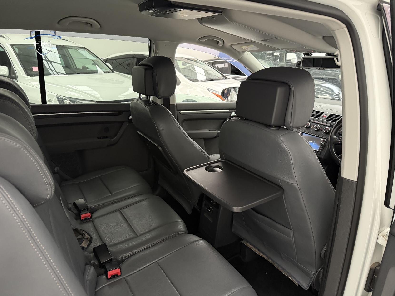 Volkswagen Touran 1.4 TSI SE MPV 5dr Petrol DSG Euro 5 (140 ps)