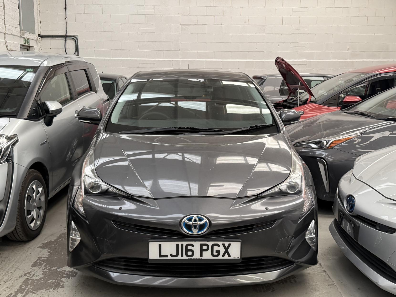 Toyota Prius 1.8 VVT-h Excel Hatchback 5dr Petrol Hybrid CVT Euro 6 (s/s) (122 ps)