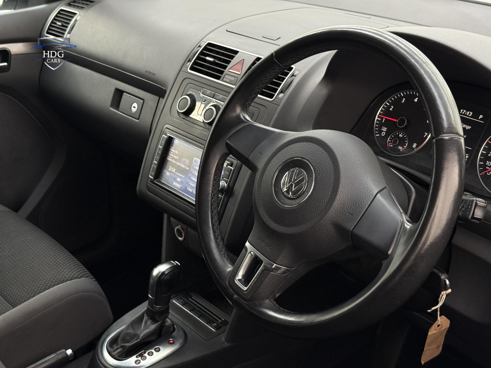 Volkswagen Touran 1.4 TSI SE MPV 5dr Petrol DSG Euro 5 (140 ps)
