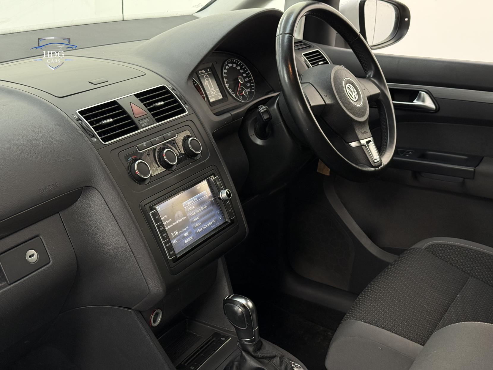 Volkswagen Touran 1.4 TSI SE MPV 5dr Petrol DSG Euro 5 (140 ps)