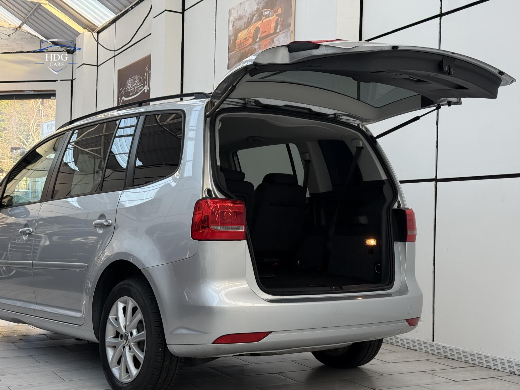 Volkswagen Touran 1.4 TSI SE MPV 5dr Petrol DSG Euro 5 (140 ps)