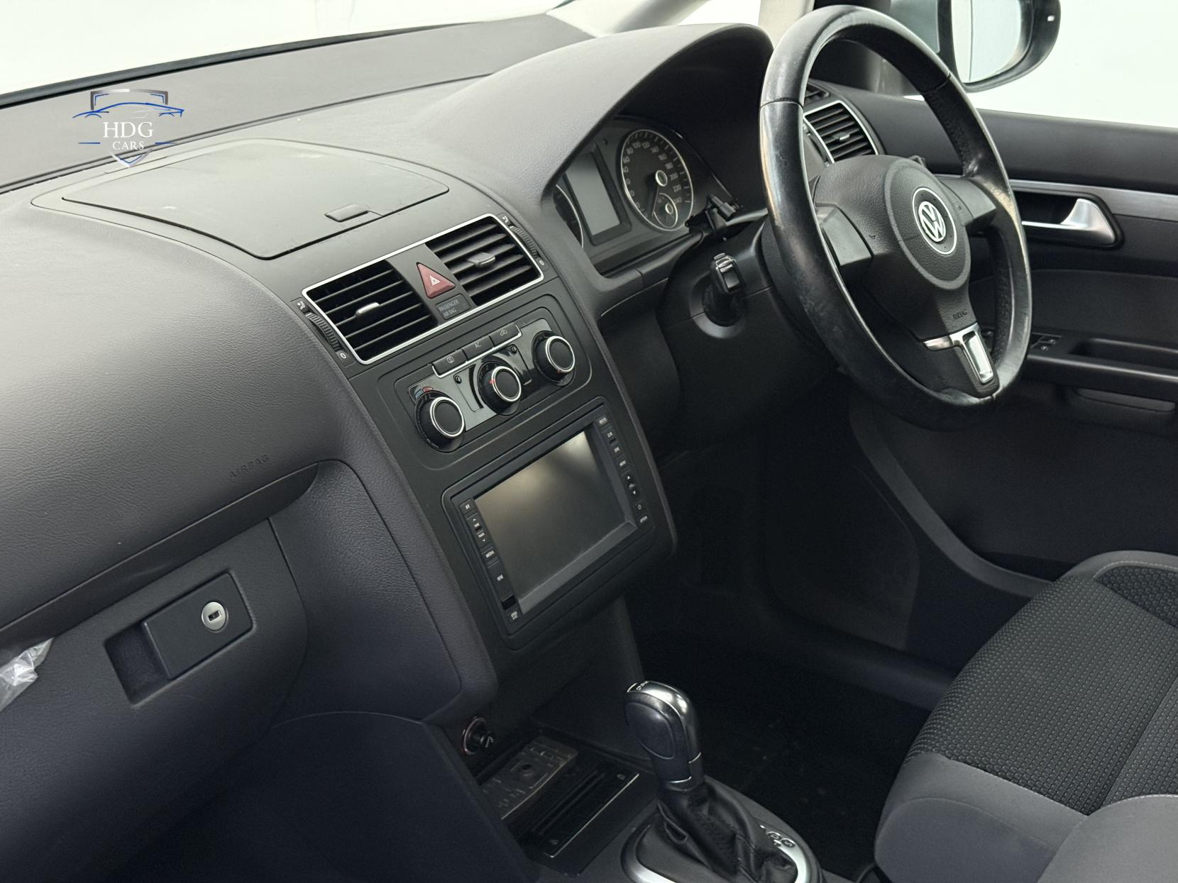 Volkswagen Touran 1.4 TSI SE MPV 5dr Petrol DSG Euro 5 (140 ps)