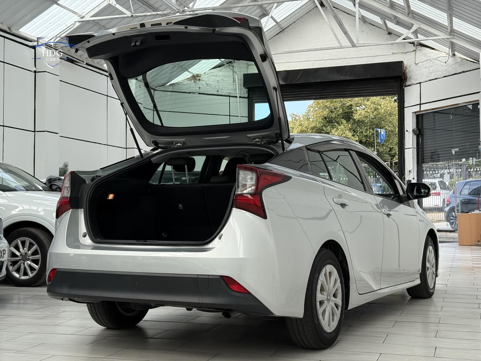 Toyota Prius 1.8 VVT-h Excel Hatchback 5dr Petrol Hybrid CVT Euro 6 (s/s) (122 ps)