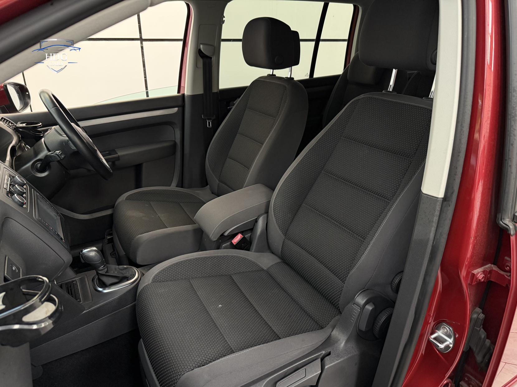 Volkswagen Touran 1.4 TSI SE MPV 5dr Petrol DSG Euro 5 (140 ps)