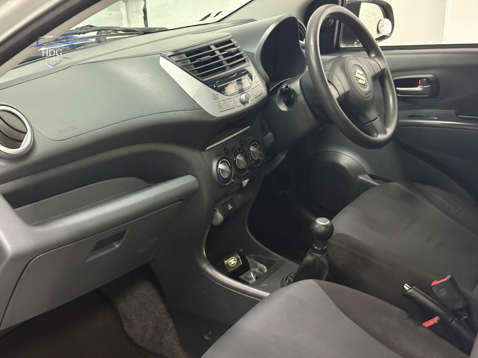 Suzuki Alto 1.0 12V SZ Hatchback 5dr Petrol Manual Euro 5 (68 ps)