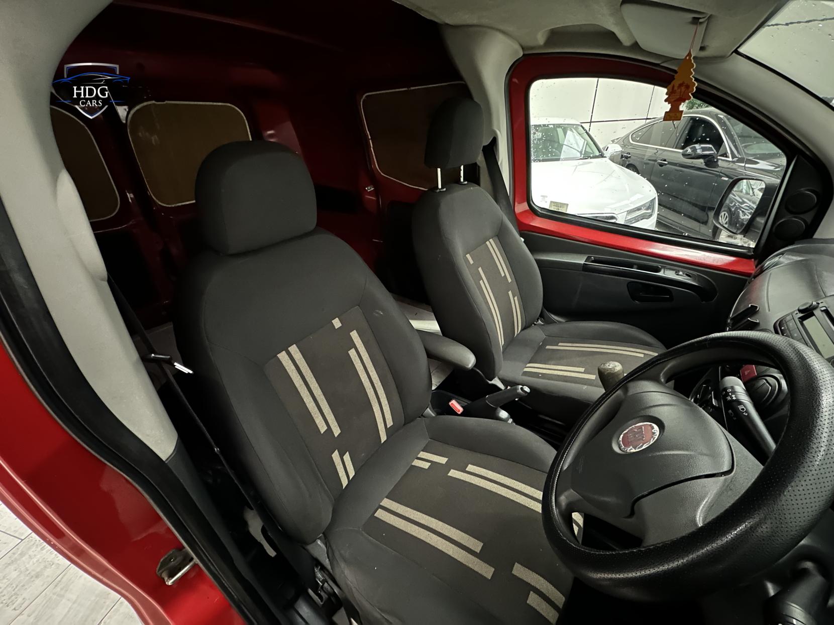 Fiat Fiorino 1.3 JTD Multijet Cargo SX Car Derived Van 3dr Diesel Manual Traction+ (123 g/km, 70 bhp)