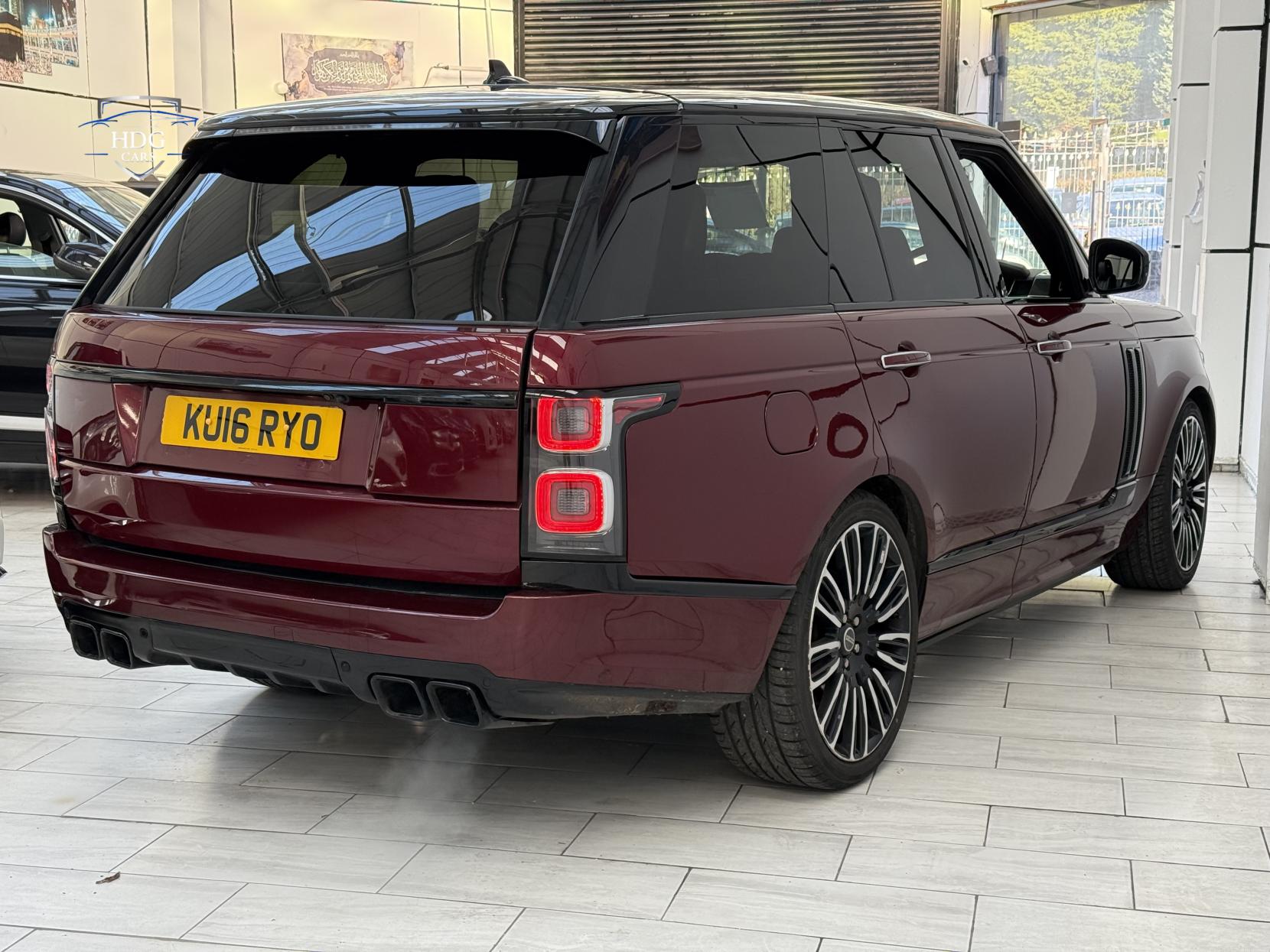 Land Rover Range Rover 3.0 TD V6 Vogue SE SUV 5dr Diesel Auto 4WD Euro 6 (s/s) (258 ps)