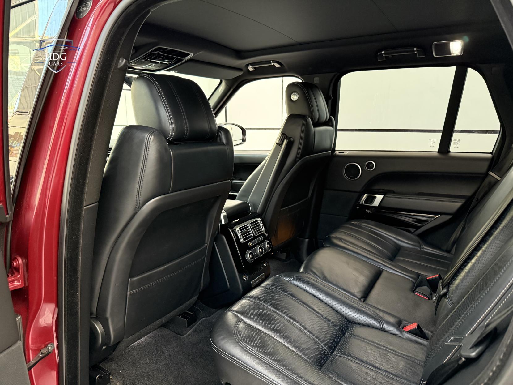 Land Rover Range Rover 3.0 TD V6 Vogue SE SUV 5dr Diesel Auto 4WD Euro 6 (s/s) (258 ps)