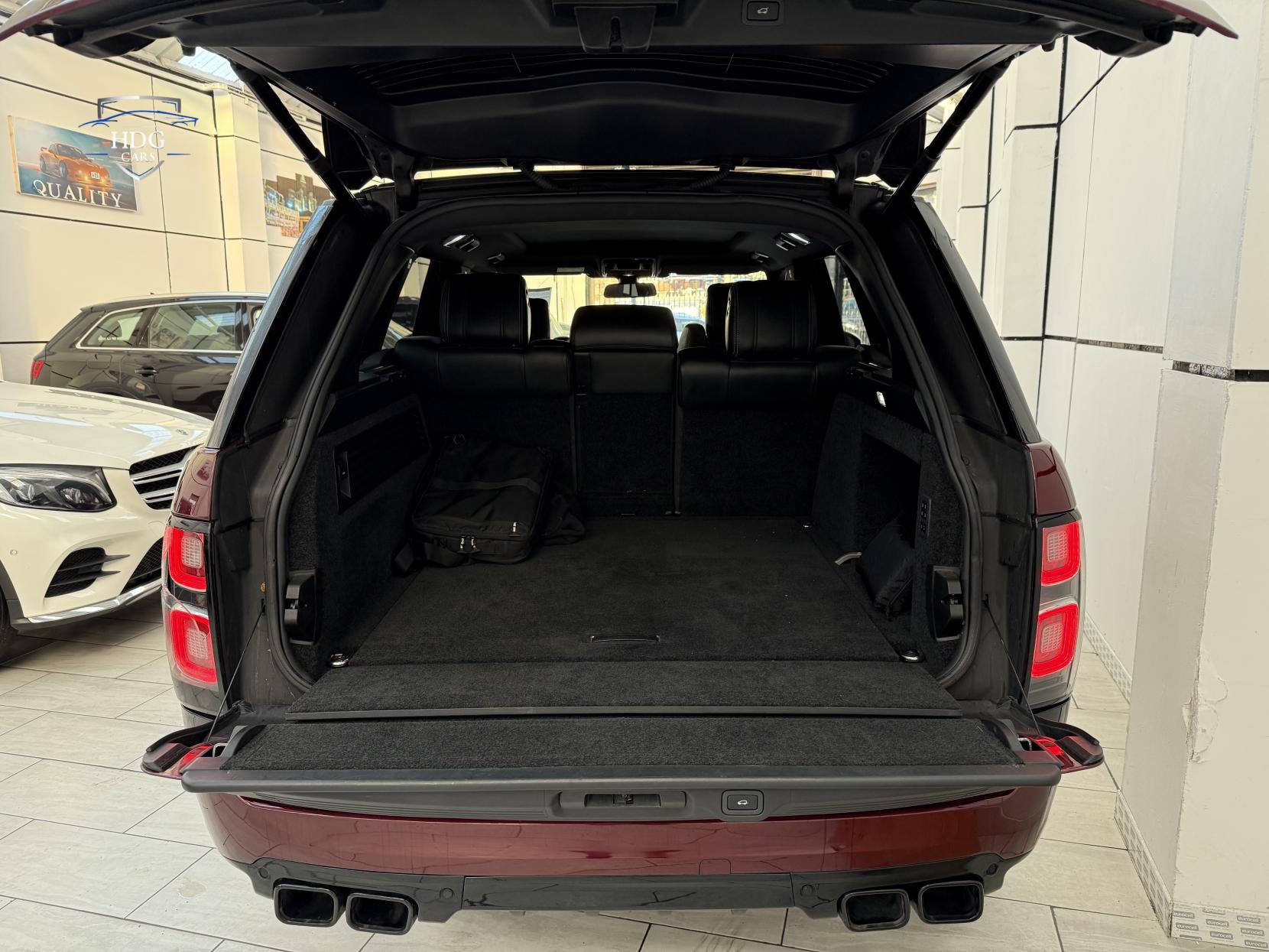 Land Rover Range Rover 3.0 TD V6 Vogue SE SUV 5dr Diesel Auto 4WD Euro 6 (s/s) (258 ps)