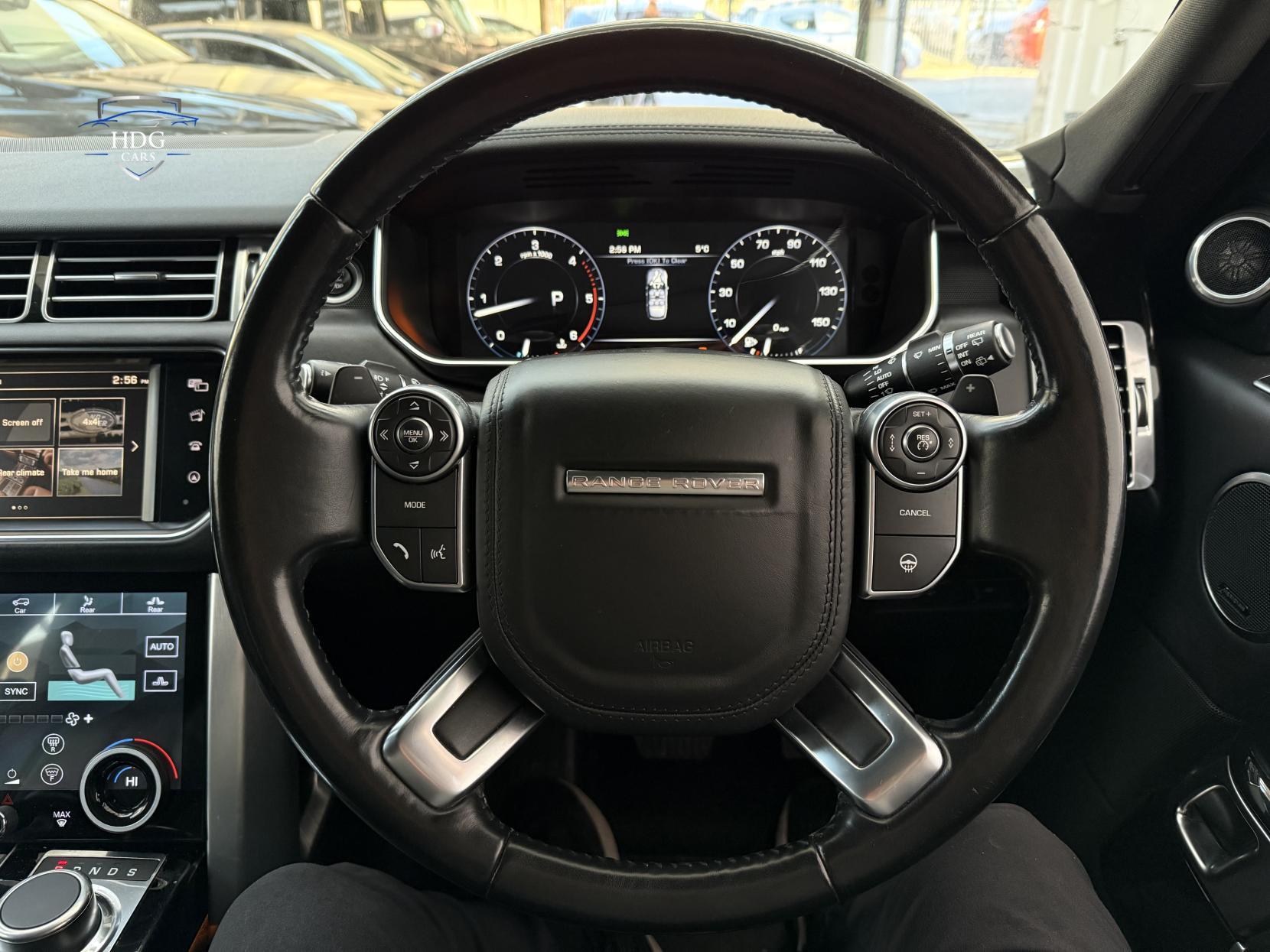 Land Rover Range Rover 3.0 TD V6 Vogue SE SUV 5dr Diesel Auto 4WD Euro 6 (s/s) (258 ps)