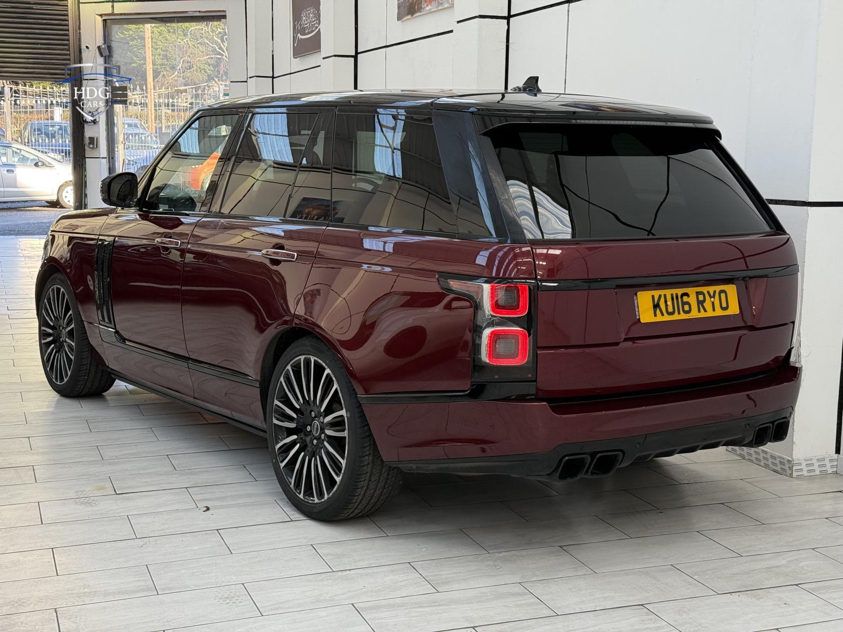 Land Rover Range Rover 3.0 TD V6 Vogue SE SUV 5dr Diesel Auto 4WD Euro 6 (s/s) (258 ps)
