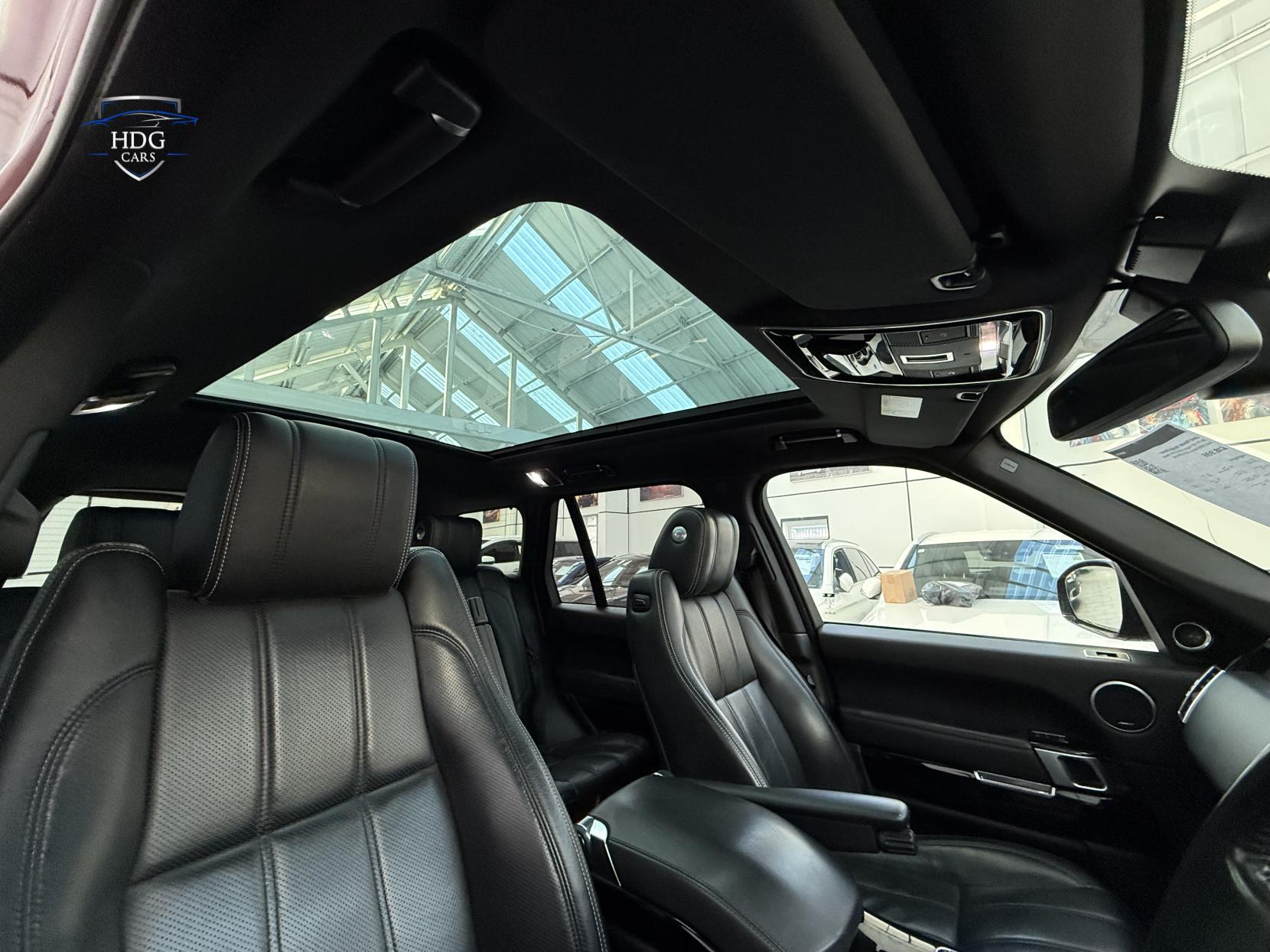 Land Rover Range Rover 3.0 TD V6 Vogue SE SUV 5dr Diesel Auto 4WD Euro 6 (s/s) (258 ps)