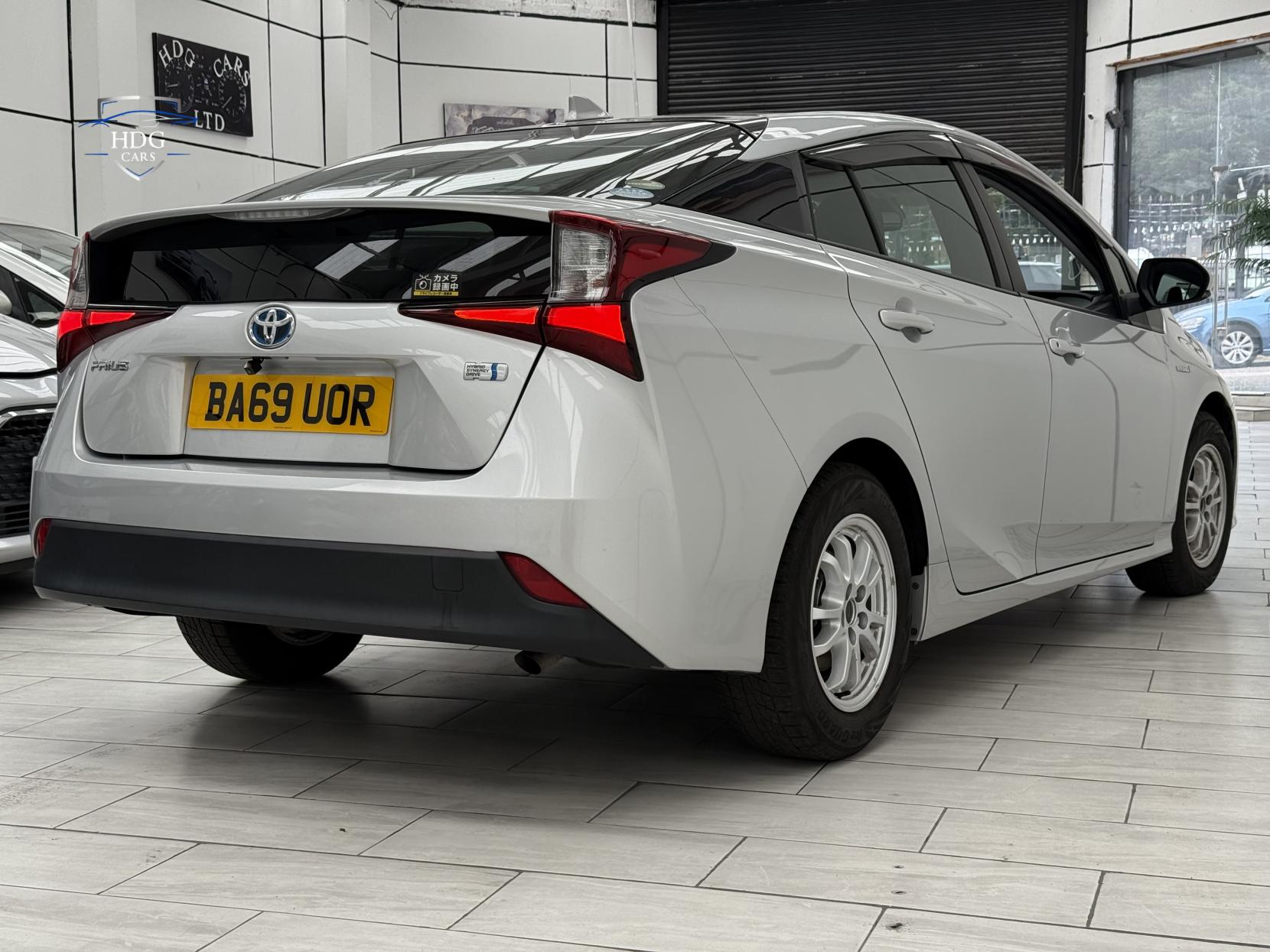 Toyota Prius 1.8 VVT-h Excel Hatchback 5dr Petrol Hybrid CVT Euro 6 (s/s) (122 ps)