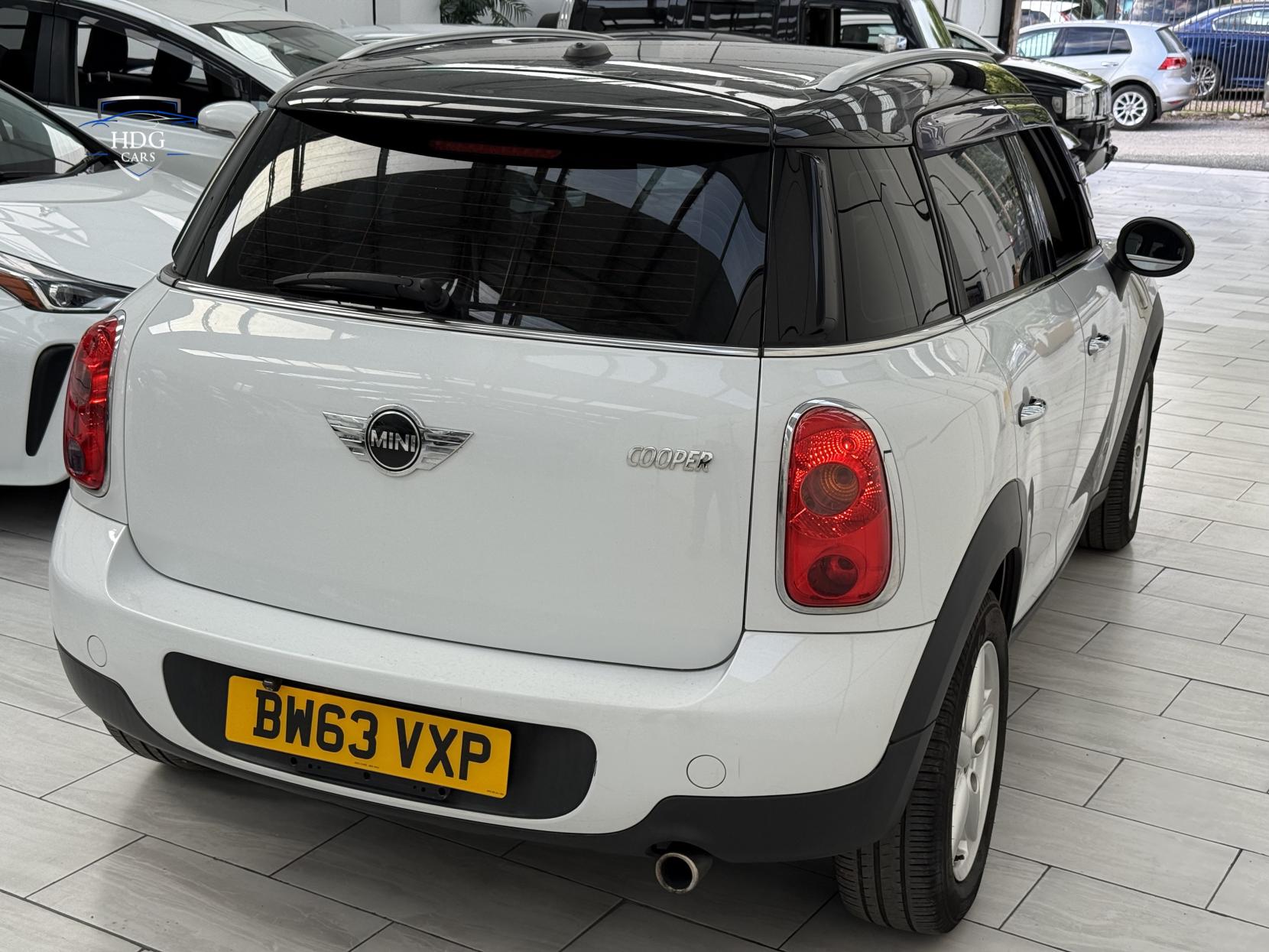 MINI Countryman 1.6 Cooper SUV 5dr Petrol Auto Euro 6 (122 ps)