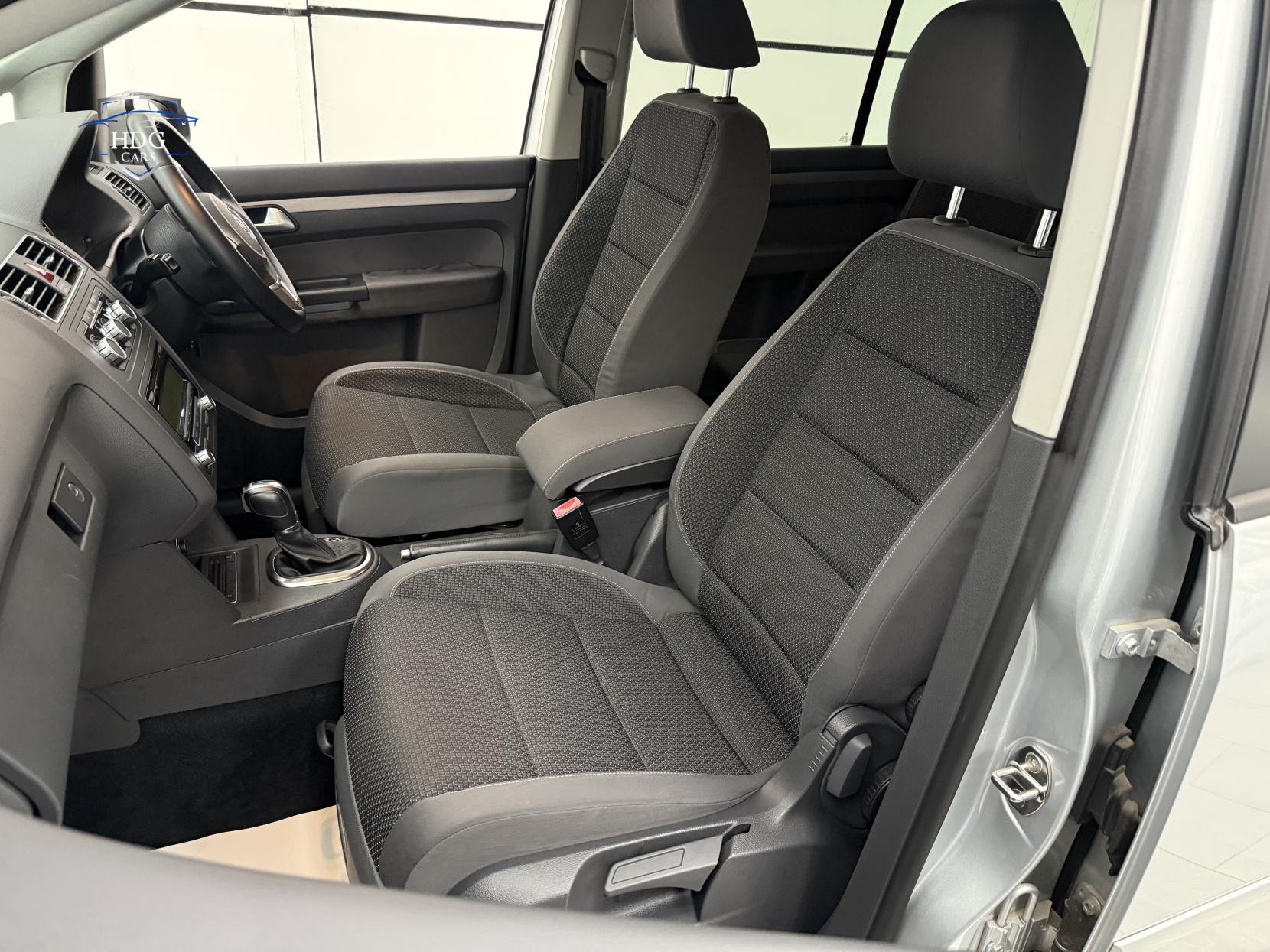 Volkswagen Touran 1.4 TSI SE MPV 5dr Petrol DSG Euro 5 (140 ps)