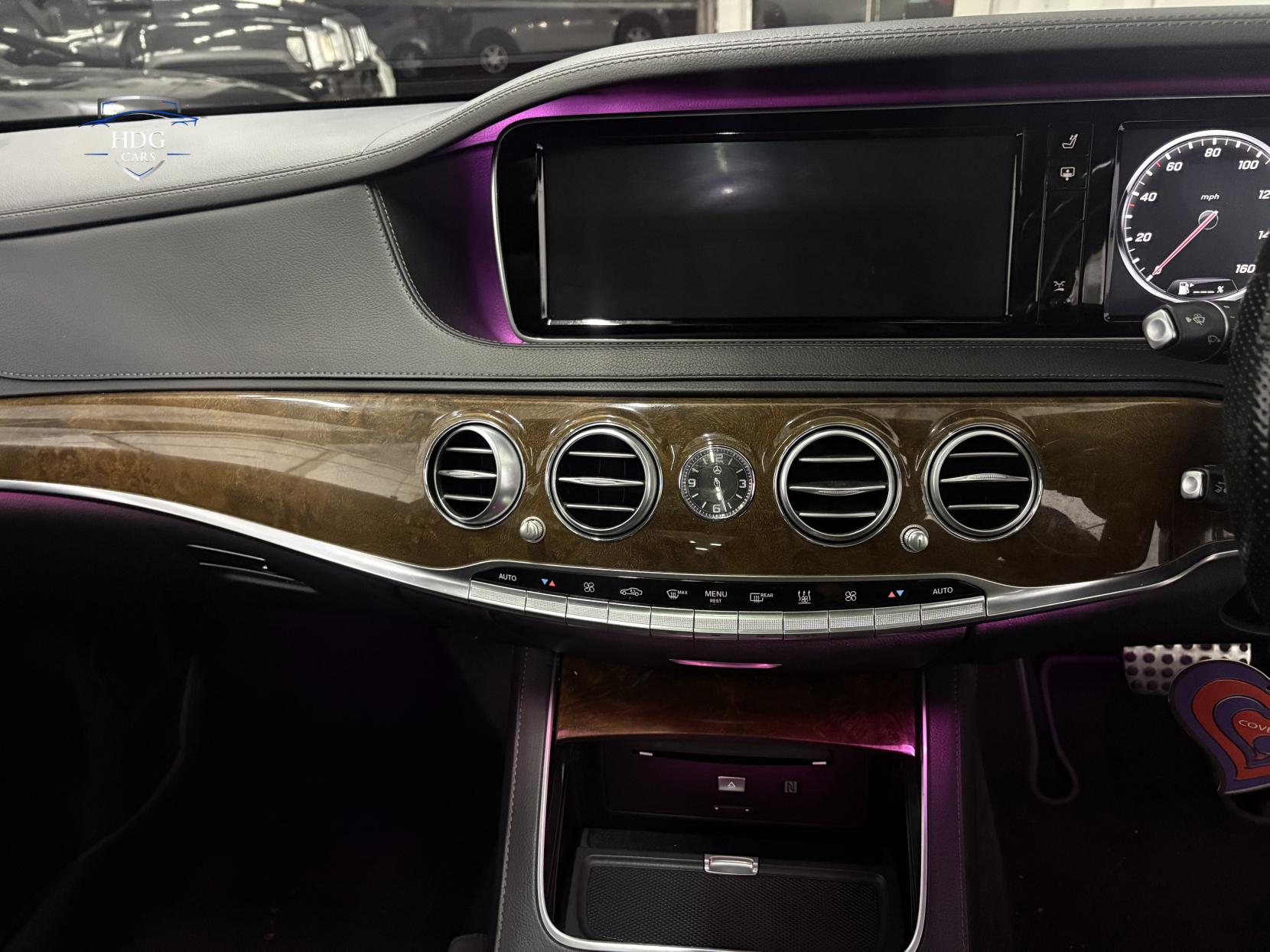 Mercedes-Benz S Class 3.0 S500Le V6 8.8kWh AMG Line (Executive) Saloon 4dr Petrol Plug-in Hybrid G-Tronic+ Euro 6 (s/s) (449 ps)