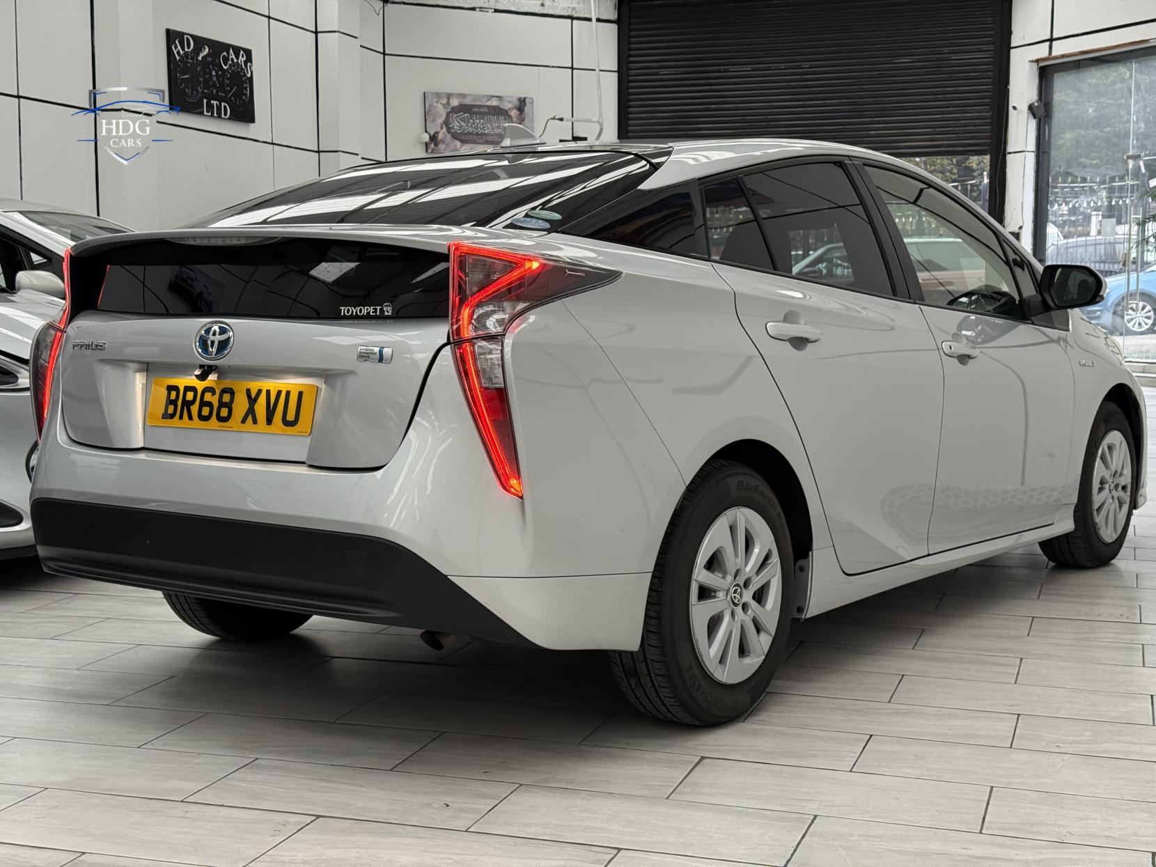 Toyota Prius 1.8 VVT-h Excel Hatchback 5dr Petrol Hybrid CVT Euro 6 (s/s) (122 ps)