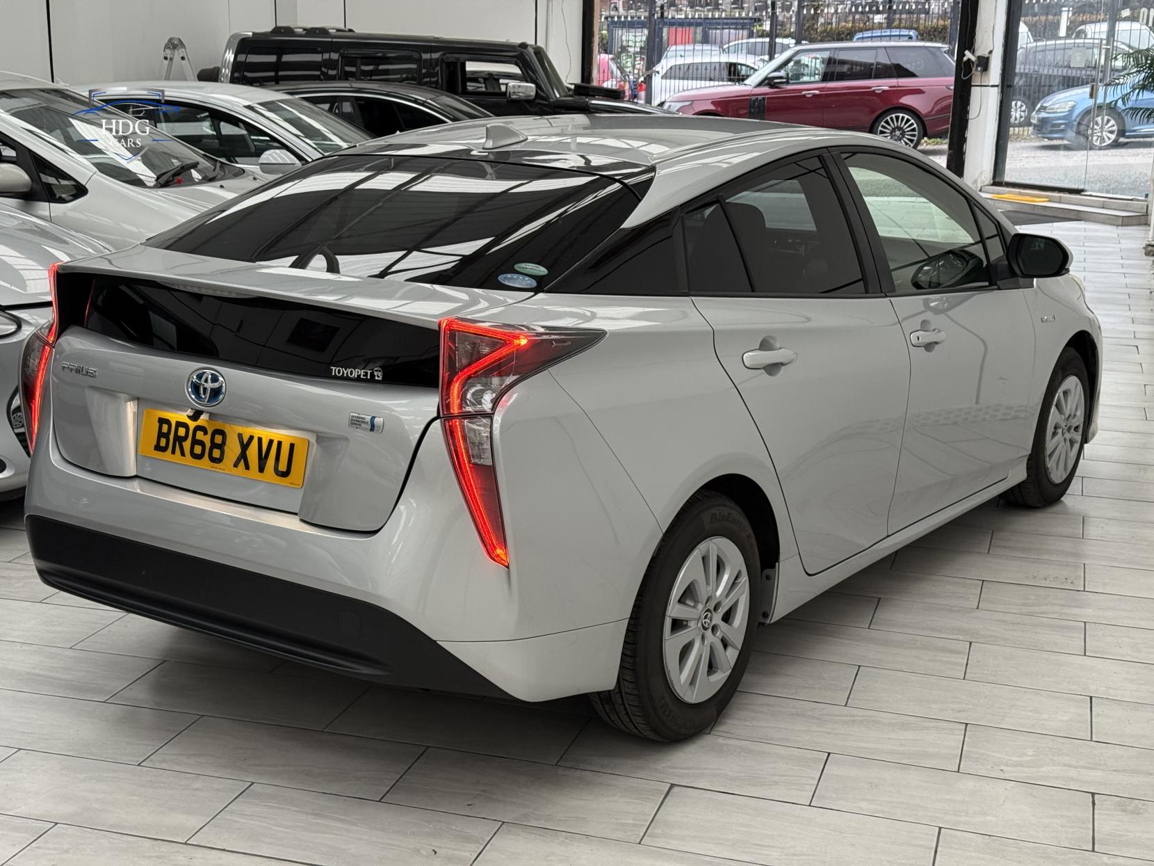 Toyota Prius 1.8 VVT-h Excel Hatchback 5dr Petrol Hybrid CVT Euro 6 (s/s) (122 ps)