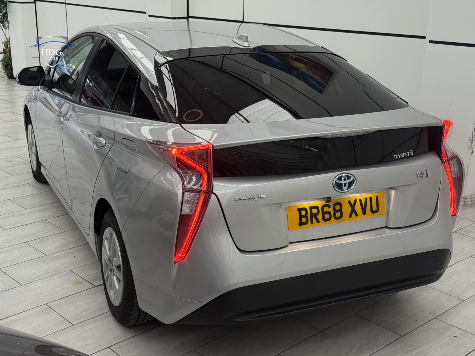 Toyota Prius 1.8 VVT-h Excel Hatchback 5dr Petrol Hybrid CVT Euro 6 (s/s) (122 ps)