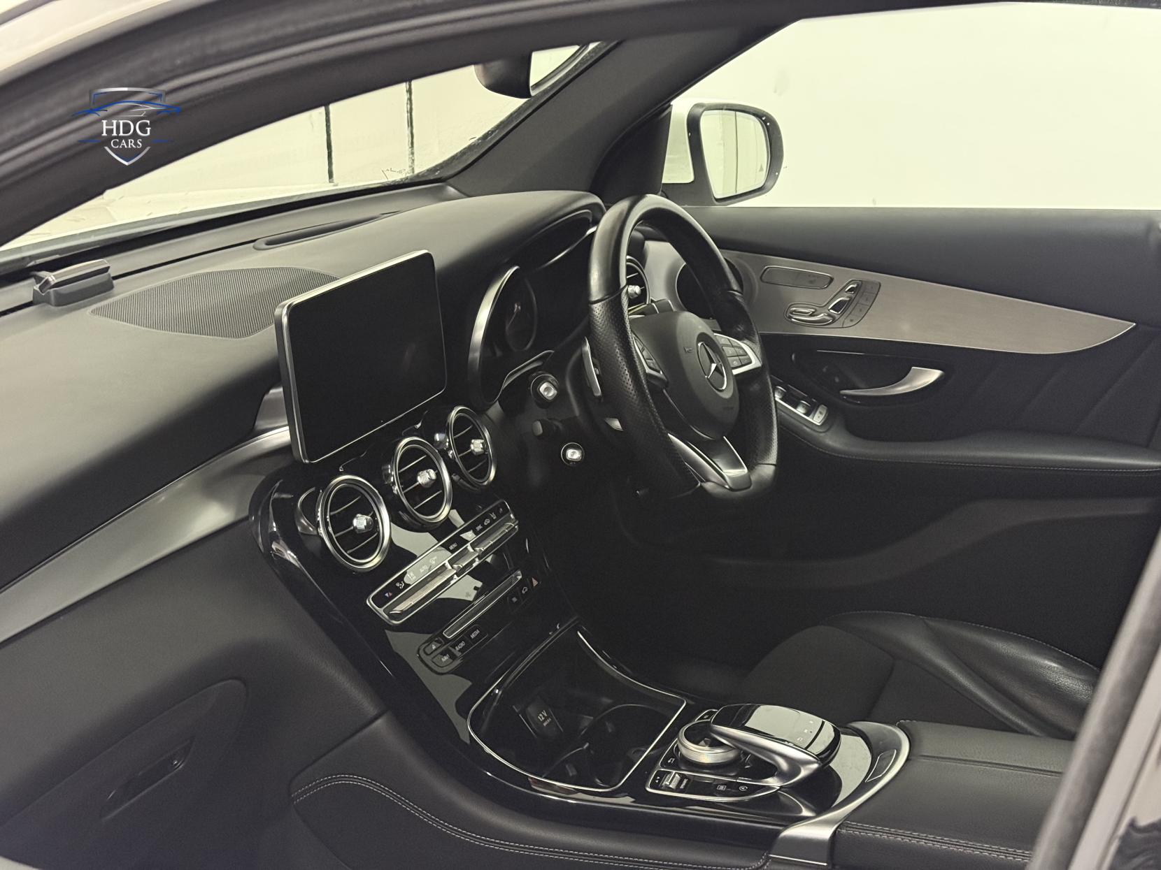 Mercedes-Benz GLC 2.1 GLC220d AMG Line (Premium Plus) SUV 5dr Diesel G-Tronic+ 4MATIC Euro 6 (s/s) (170 ps)