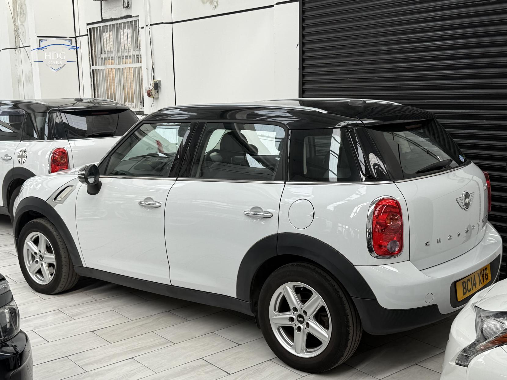 MINI Countryman 1.6 Cooper SUV 5dr Petrol Auto Euro 6 (122 ps)