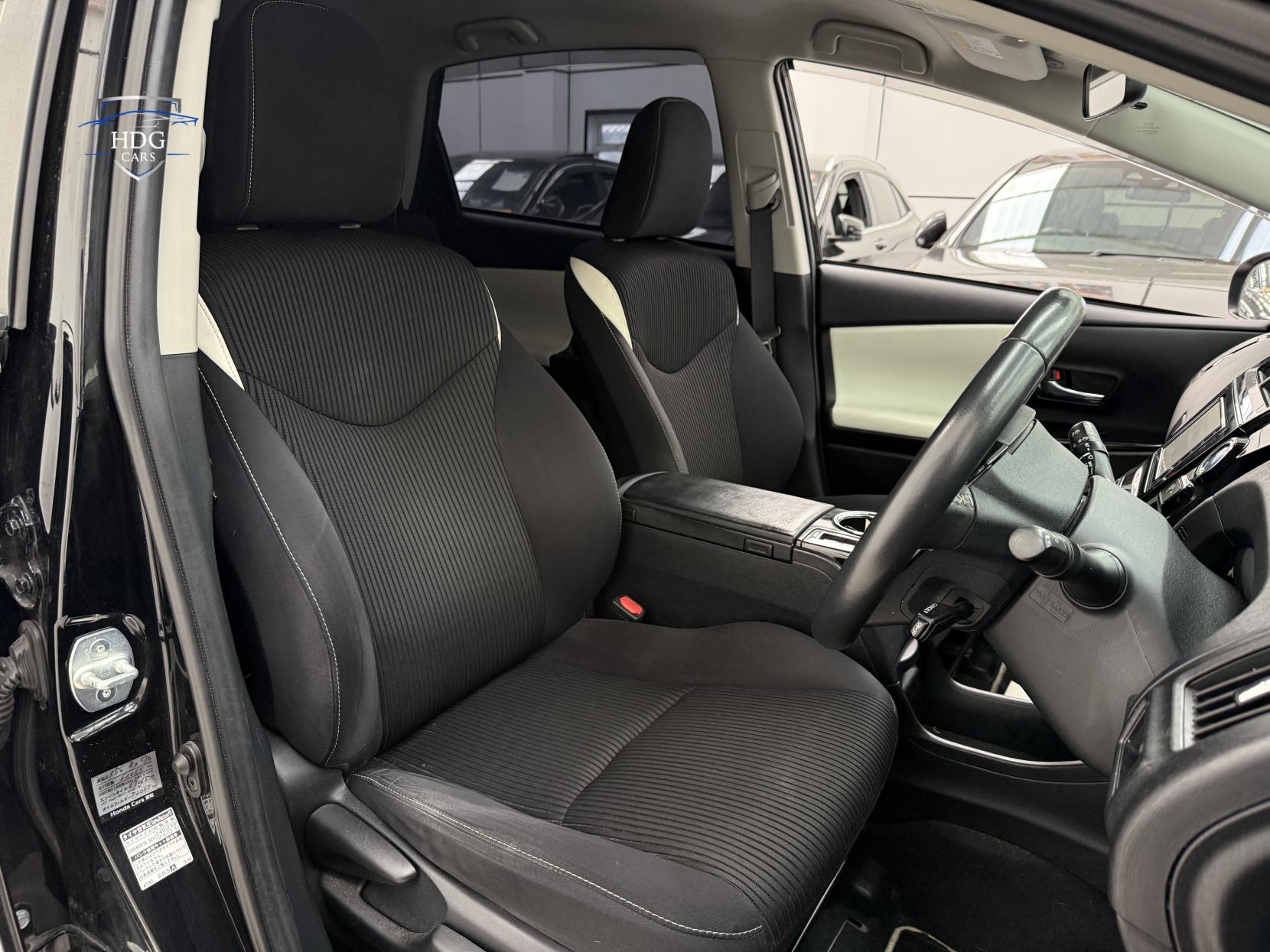 Toyota Prius+ 1.8 VVT-h Icon MPV 5dr Petrol Hybrid CVT Euro 6 (s/s) (136 ps)