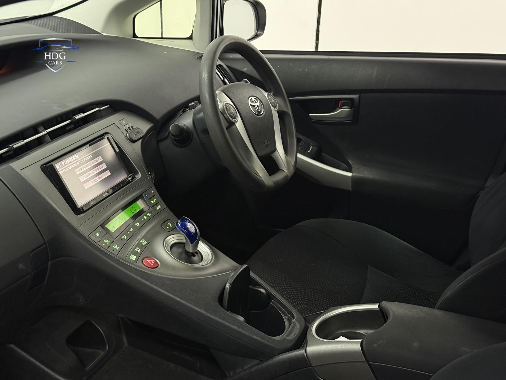 Toyota Prius 1.8 VVT-h T4 Hatchback 5dr Petrol Hybrid CVT Euro 5 (s/s) (136 ps)