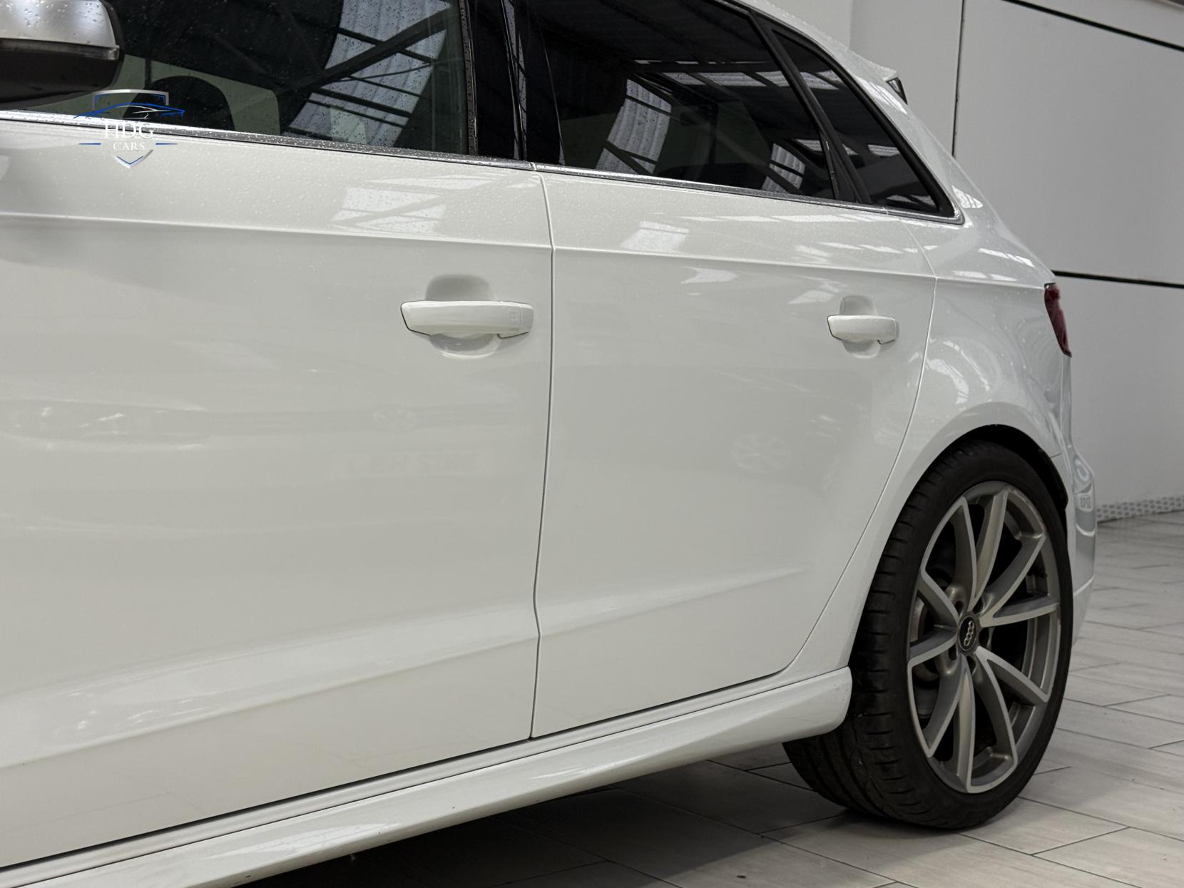 Audi S3 2.0 TFSI Sportback 5dr Petrol S Tronic quattro Euro 6 (s/s) (300 ps)